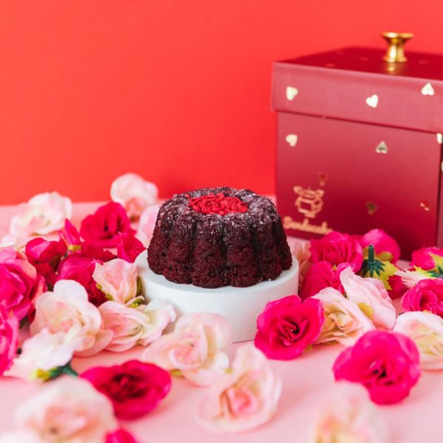 Send A Cake Love Flying Butterfly Surprise Explosion Gift Box, Red Velvet Mini Bundt Cake, 1 Count, Ready to Gift