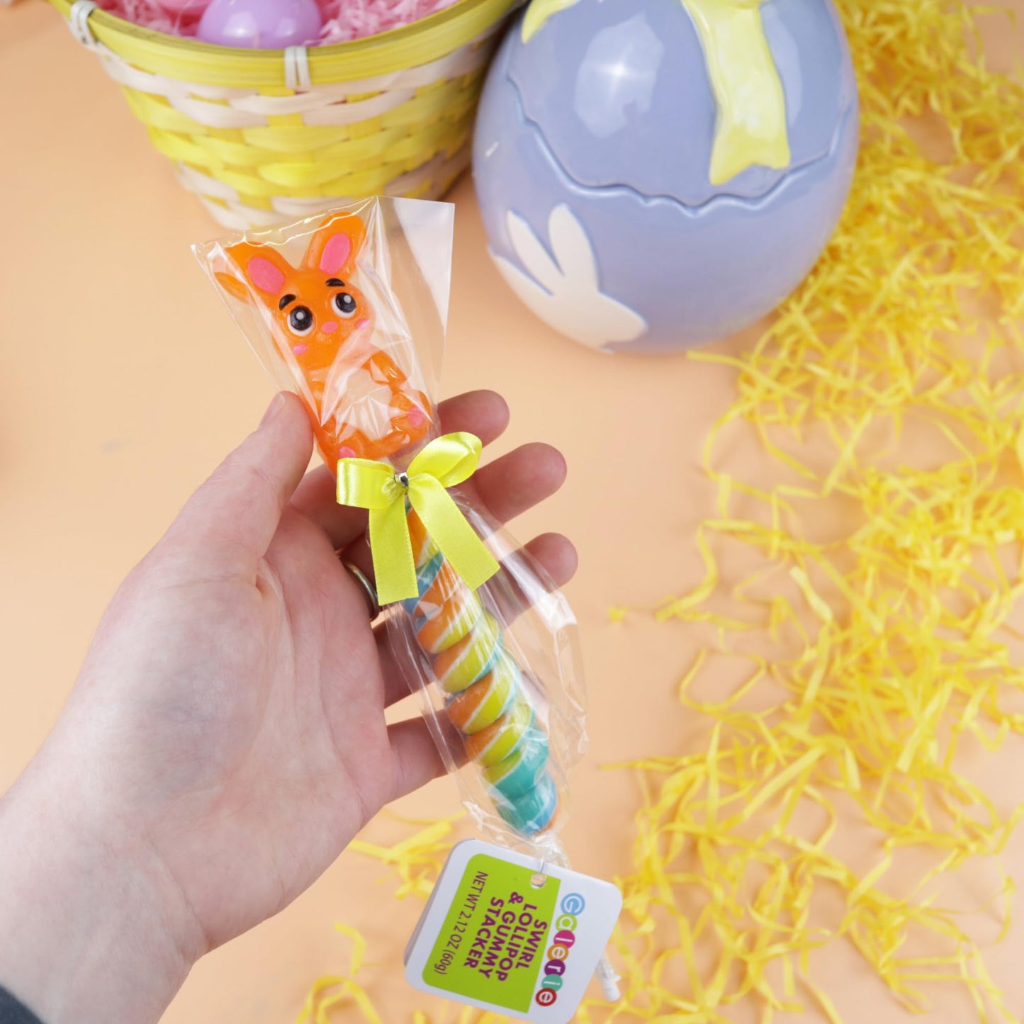 Sweetzo - Colorful Swirl Lollipops With Gummy Bunny Topper, Easter Basket Fillers, Style May Vary (Pack Of 3)