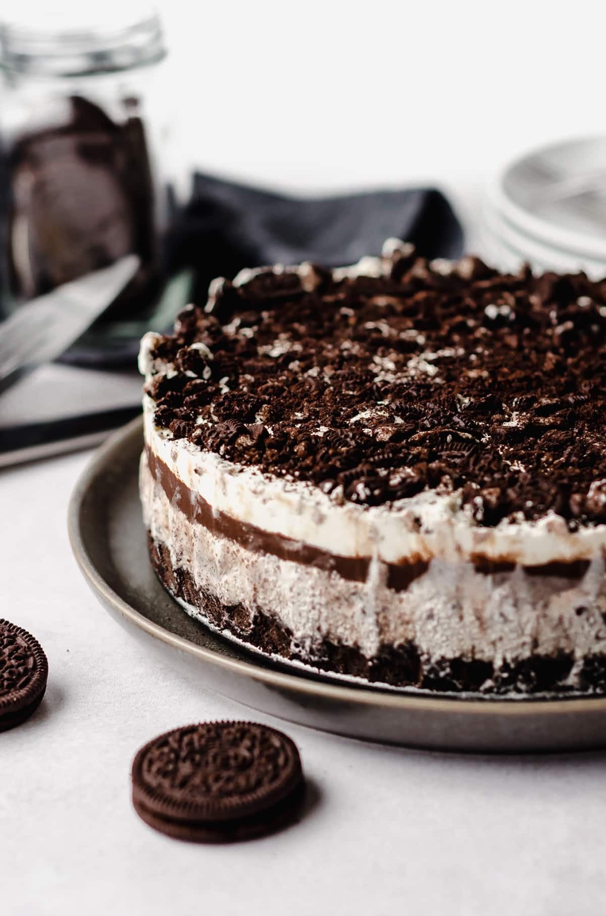 Chopped Cookies & Creme Dessert Topping | Ice Cream, Milkshake, Cakes, Cupcakes, & Cookies | Kosher | Made In America | By Dashe