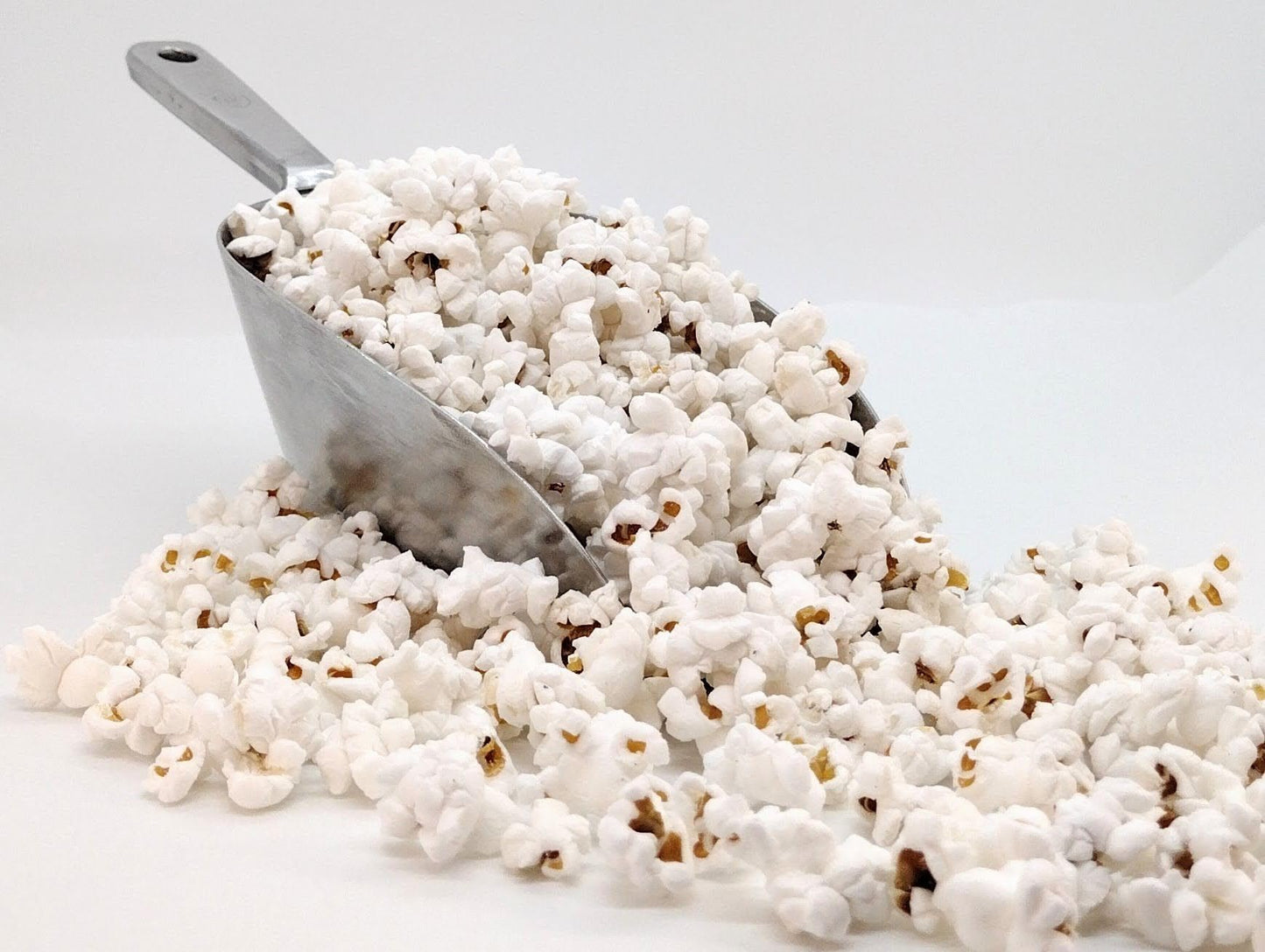 Ren  Es Jalapeo White Cheddar  Gourmet Popcorn - Wisconsin White Cheddar Meets Bold Yet Mild Jalapeo Heat On Fresh Popped Corn,