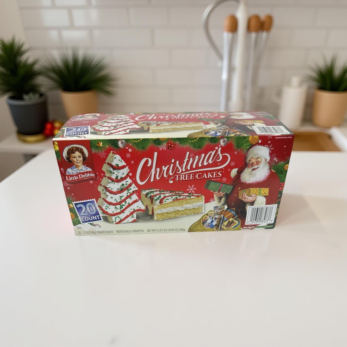 Little Debbie Christmas Tree Cakes 20 Count Gift Box | Vanilla Snack Cakes, 1.7 oz Each, Festive Holiday Edition