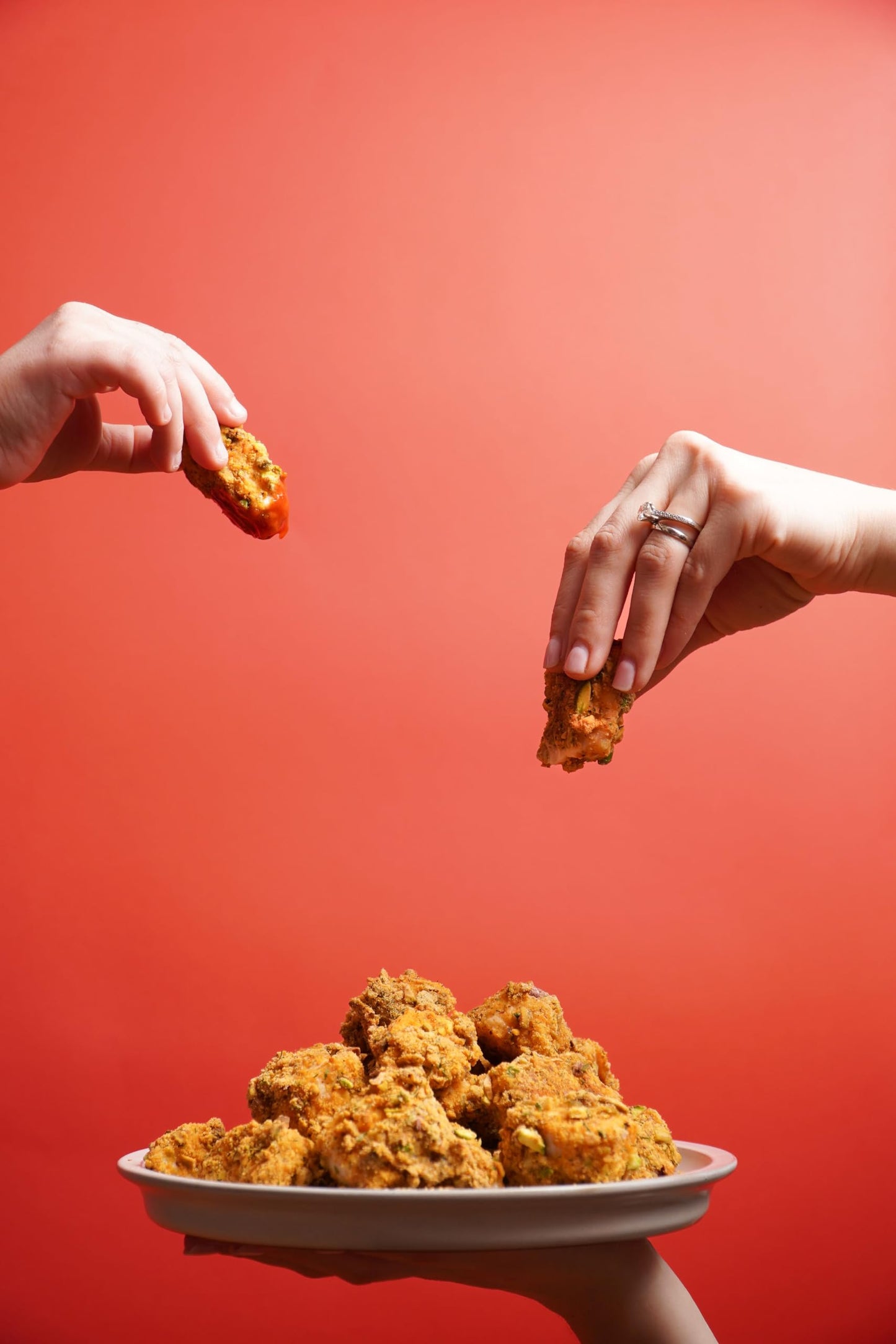FULL ‘N FREE WITH RORIE Pistachio Panko Cspirit-inspired flavorbs Kosher for Passover 12 oz