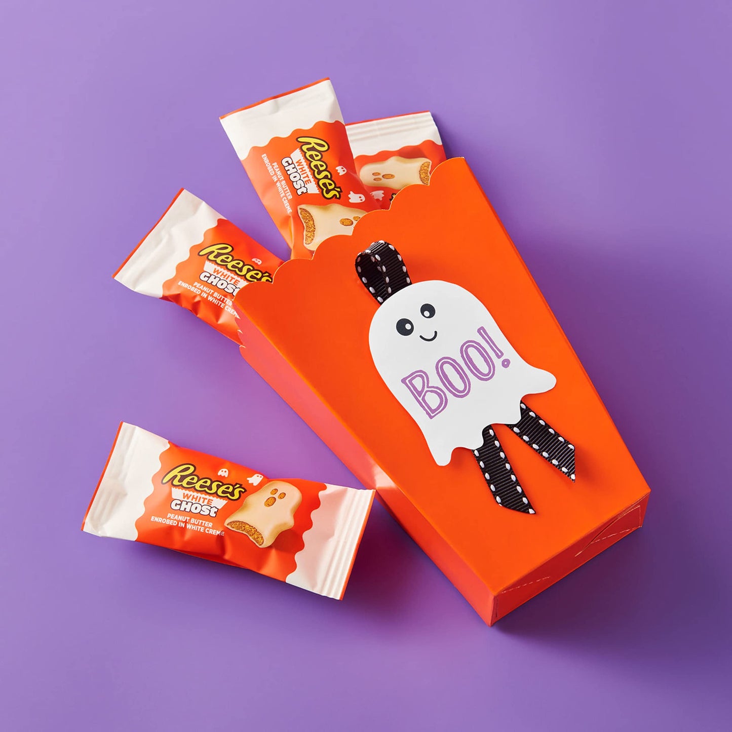 REESES White Creme Peanut Butter Snack Size White Ghosts, Halloween Candy Bag, 9.6 oz