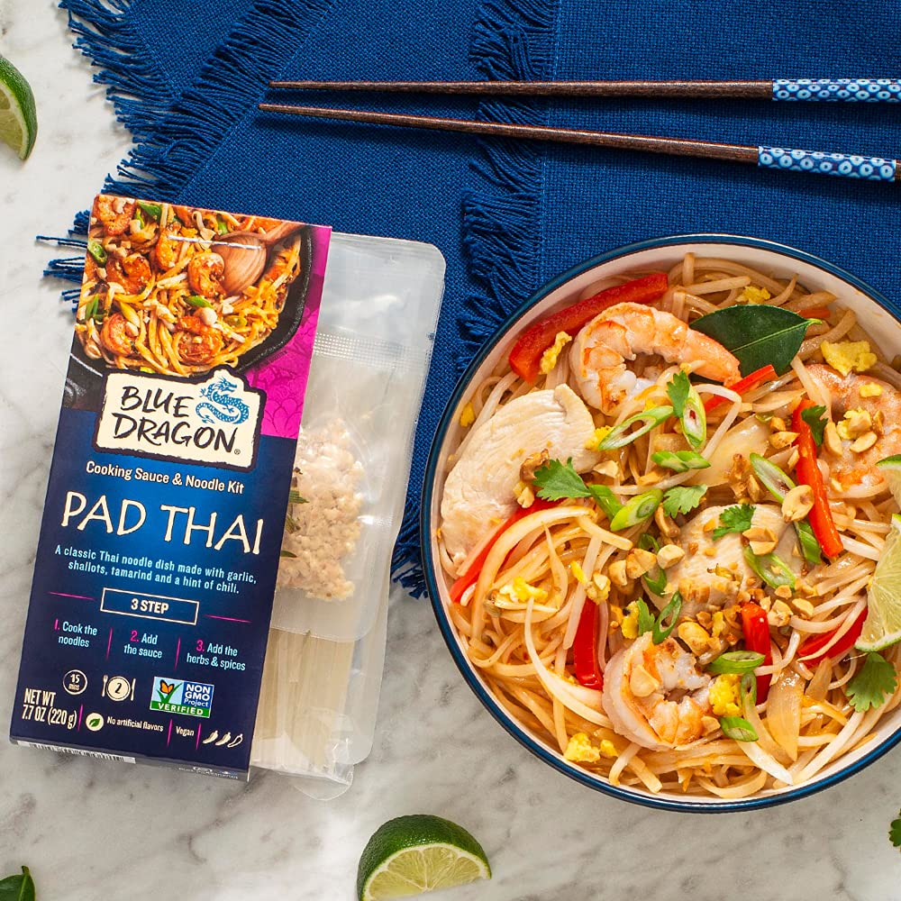 Blue Dragon Pad Thai Kit, Pre-portioned Sauce, Rice Noodles, Peanuts, 7.7 oz (Pack of 6)