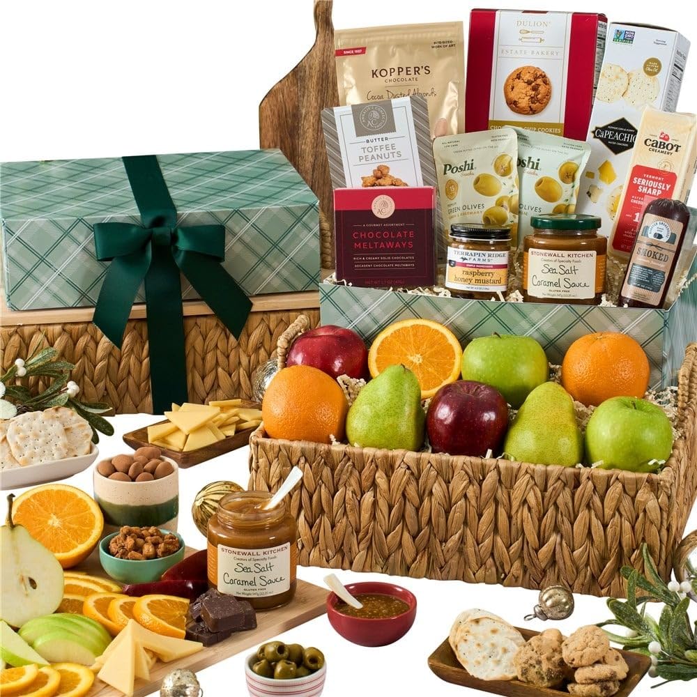 GourmetGiftBaskets.com Deluxe Fruit Basket - Prime Fruit Gift Baskets - Food Gift Prime - Birthday, Christmas, Sympathy, Men, Wo
