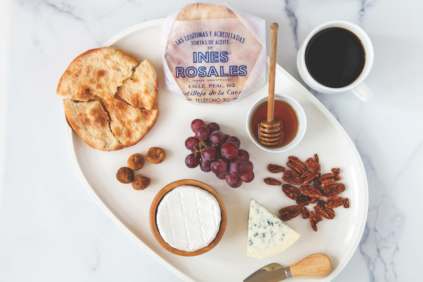 Carmen & Lola Eat España! Ines Rosales Tortas Bundle - 2 Original & 2 Cinnamon Handcrafted Spanish Olive Oil Tortas