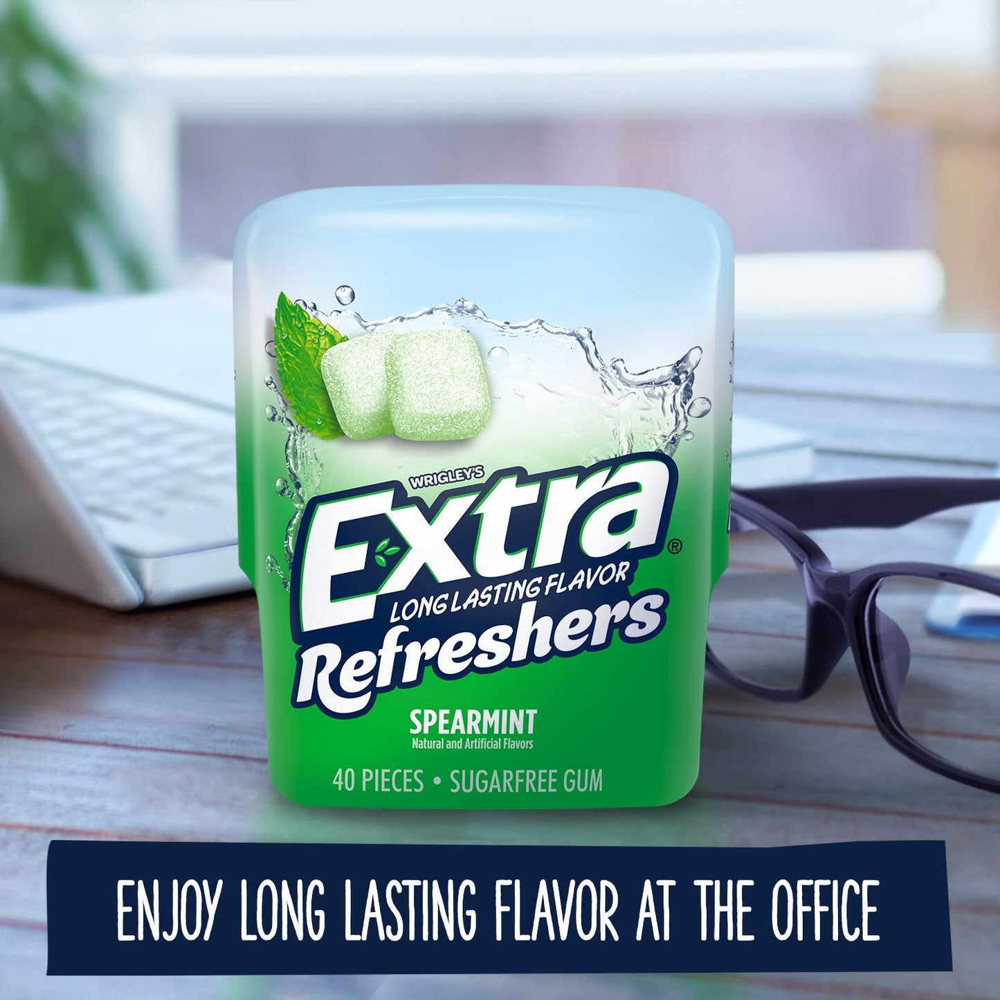 EXTRA Gum Refreshers Spearmint Sugar Free Chewing Gum, 40 Piece Bottle (Pack of 4)