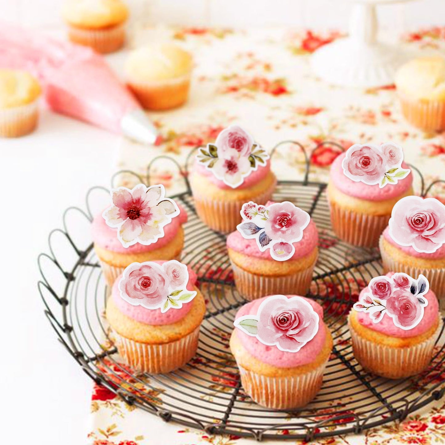 40 Pack Edible Flower Cupcake Toppers Edible Wafar Paper Spring Bridal Engagement Baby Shower Birthday Party Drink Toppers Anniv