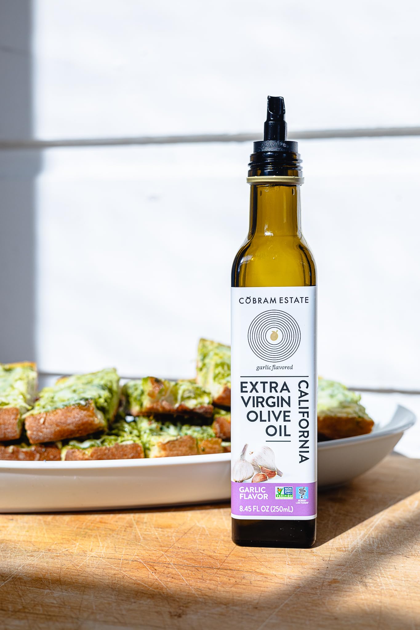 Cobram Estate Garlic Artisan Collection Flavored Extra Virgin Olive Oil - Low-Fodmap Diet Friendly, First Cold Pressed 100% Cali
