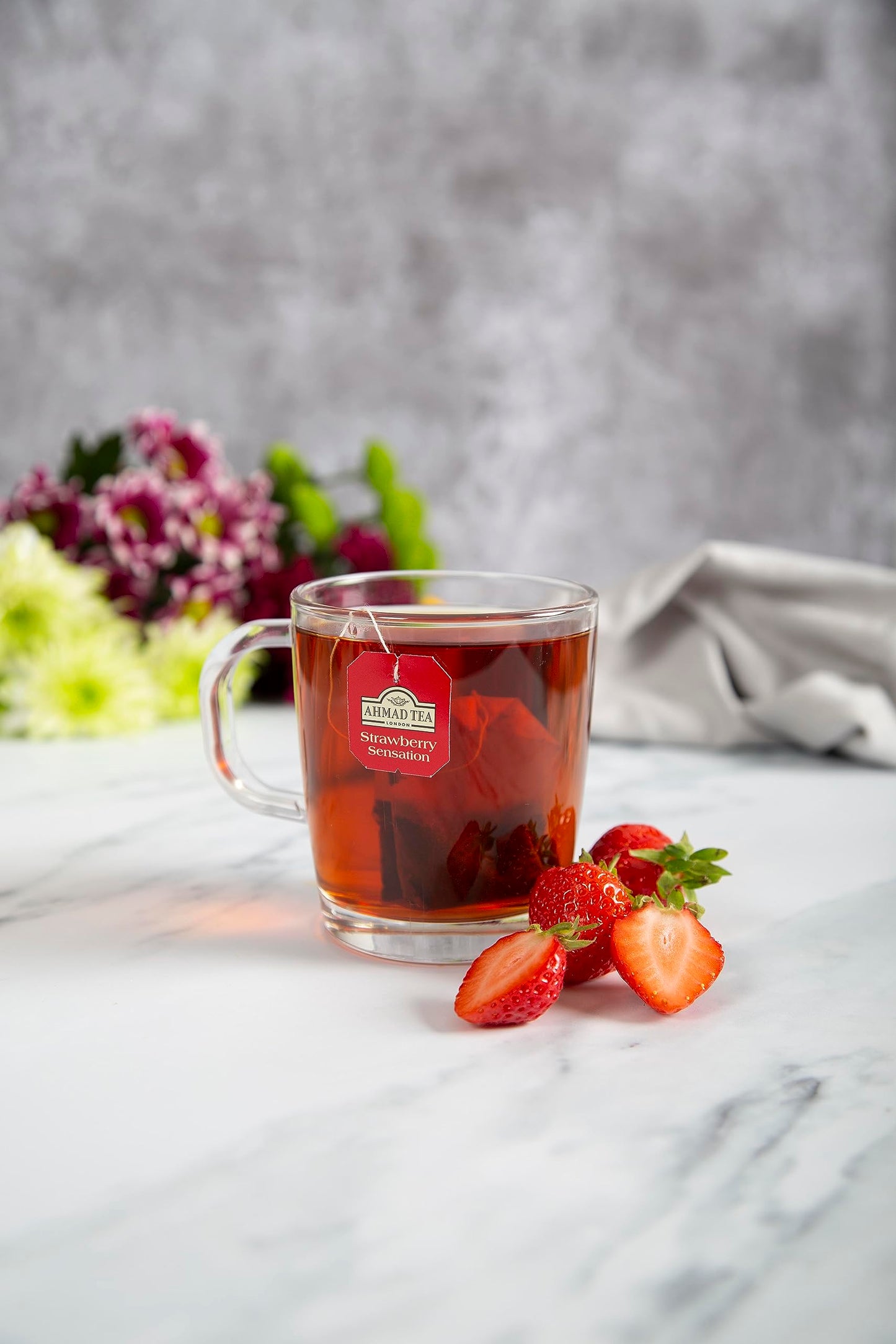Ahmad Tea Black Tea, Strawberry Sensation Teabags, 20 Ct (Pack Of 1) - Caffeinated & Sugar-Free