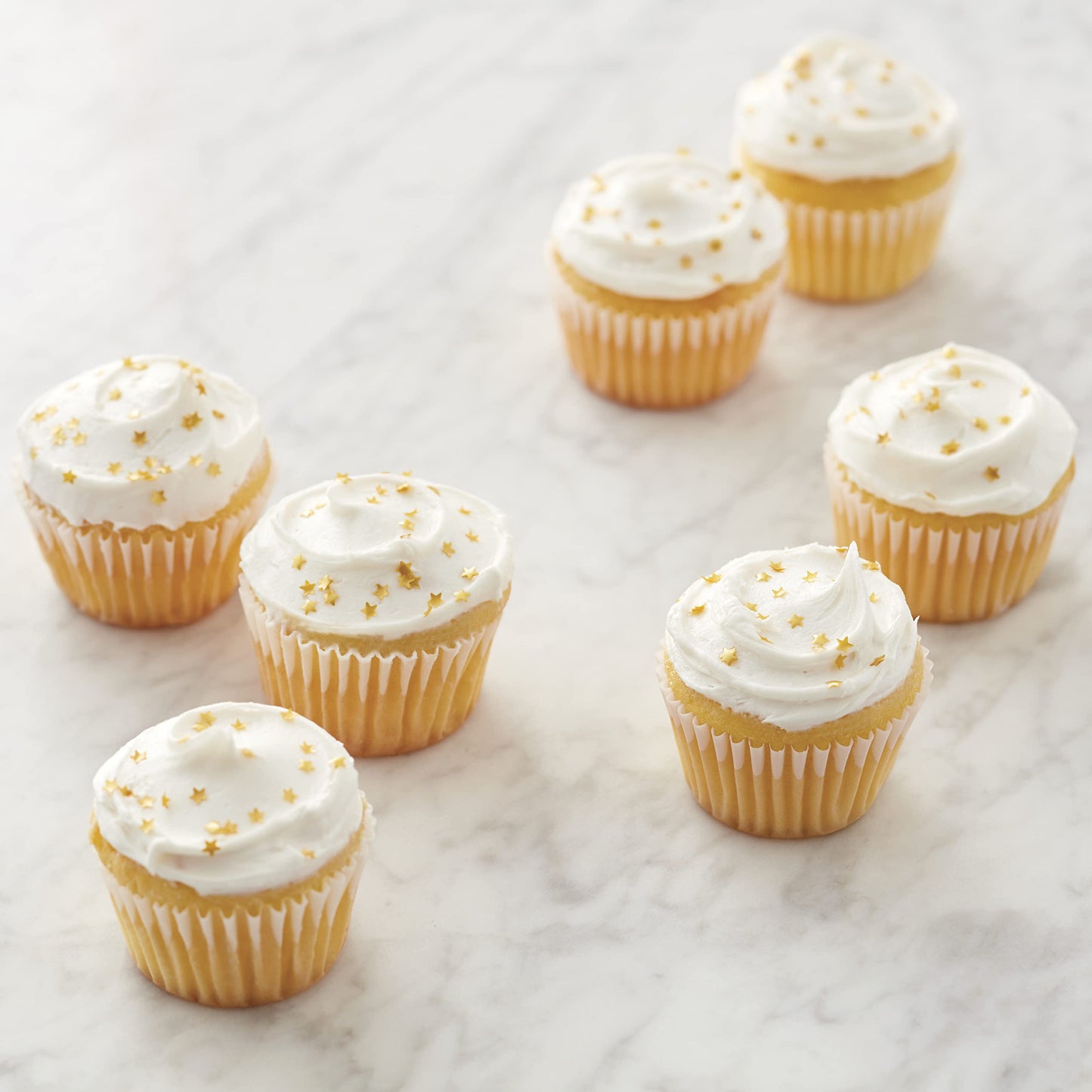 Wilton Edible Accents Gold Stars - Add An Edible Glimmering Touch To Your Cookies, Cakes And Cupcakes, Sprinkle In Drinks For A