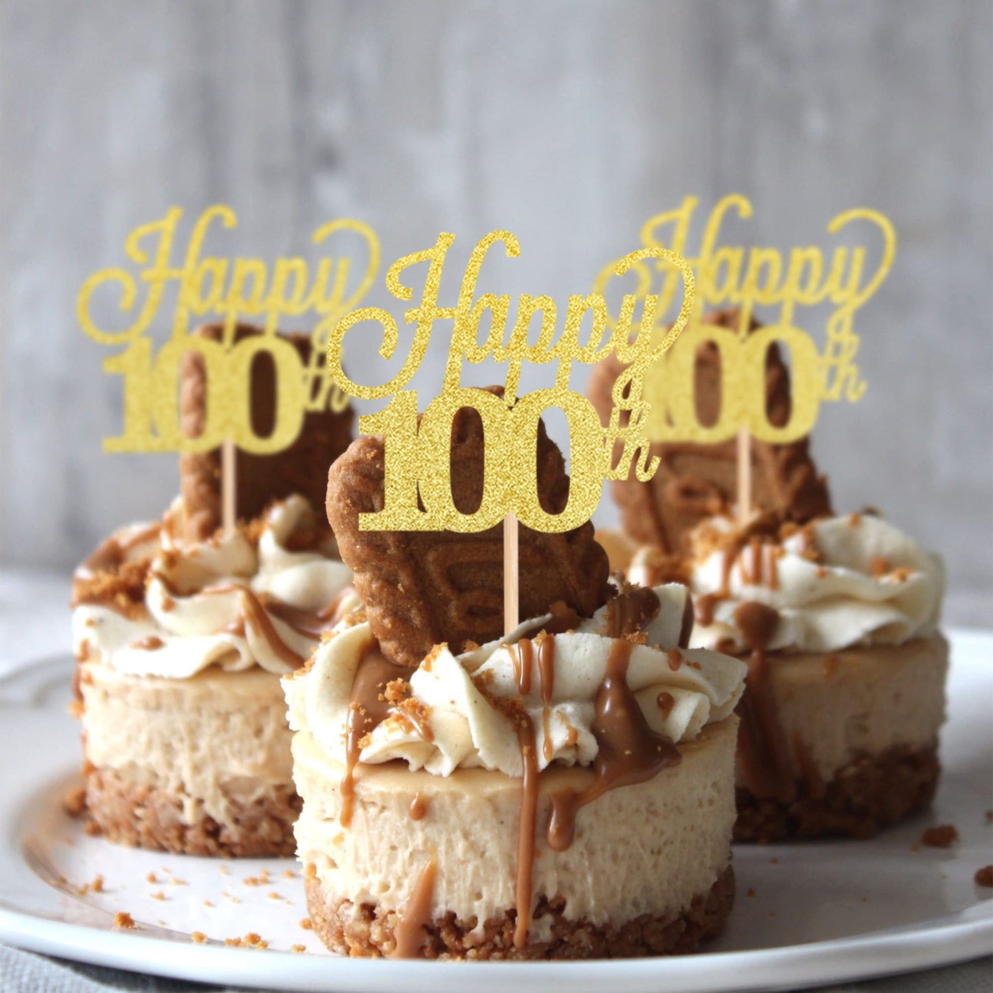 YCTHUNFISH Cupcake Toppers, 24 Pack, Glitter Number 100, Bamboo, Gold, Small, Cake Decorations for Birthday and Anniversary Parties