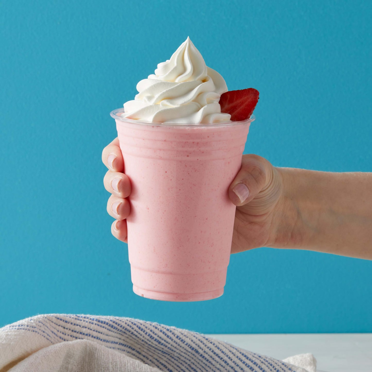 Big Train Strawberry Blended Crme Beverage Mix, 3.5 Pound (Pack of 1)