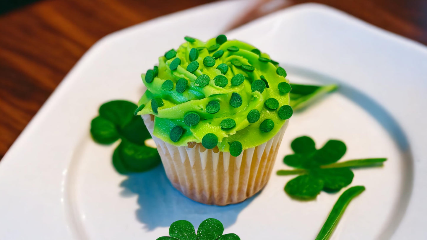 Edible Accents Green Sequins - Confectionery Accents, Gluten Free, Egg Free, Nuts Free, Kosher, Fancy Sprinkles Medley Mix, For