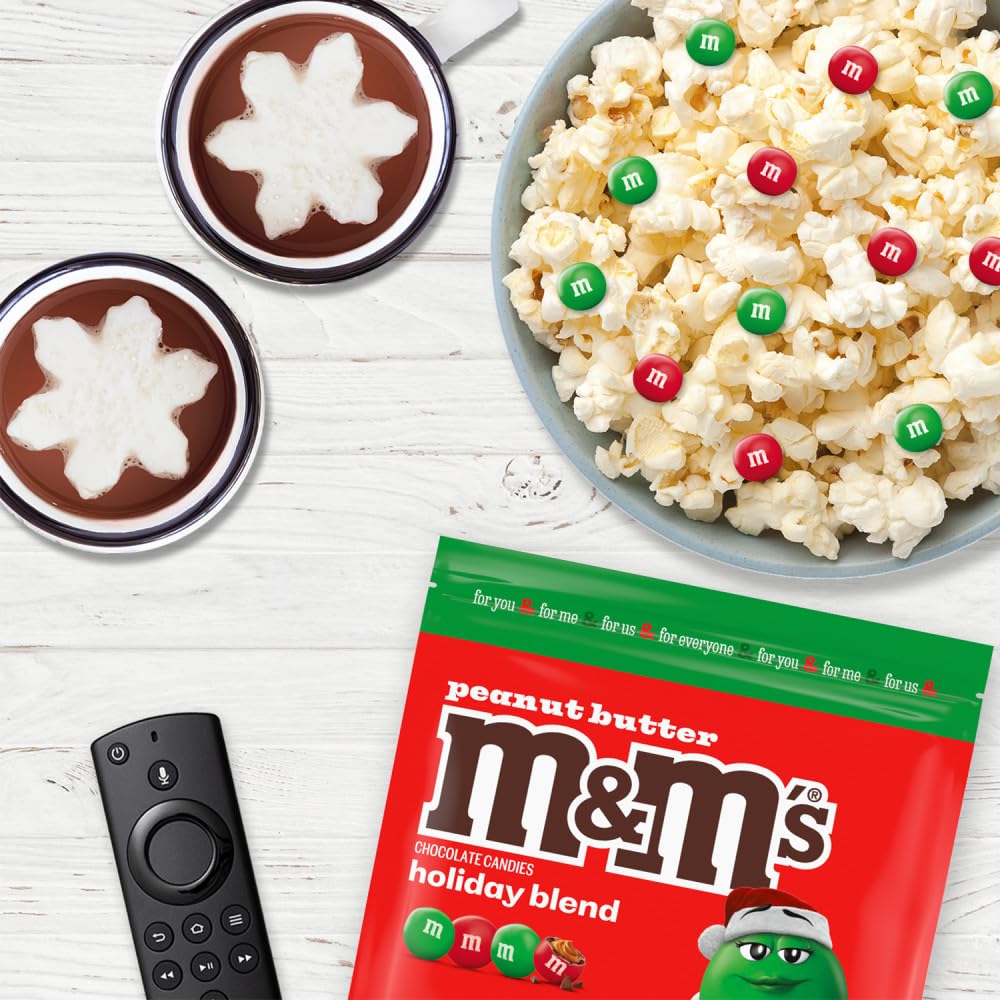 M&MS Peanut Butter Red & Green Milk Chocolate Christmas Candy  34 Oz Resealable Bag