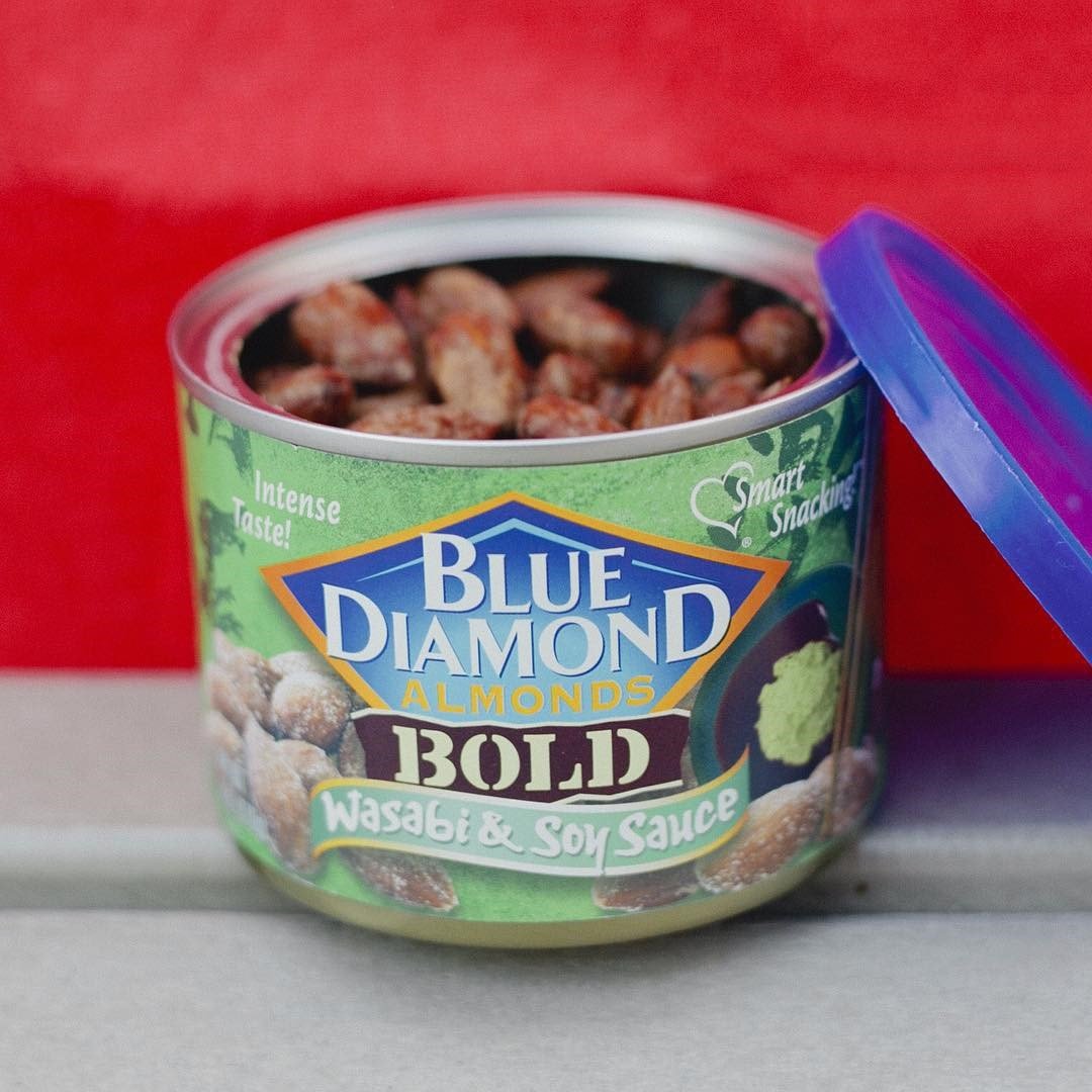 Blue Diamond, Almonds, Bold Wasabi & Soy, 6 ounce Can (3 Pack)