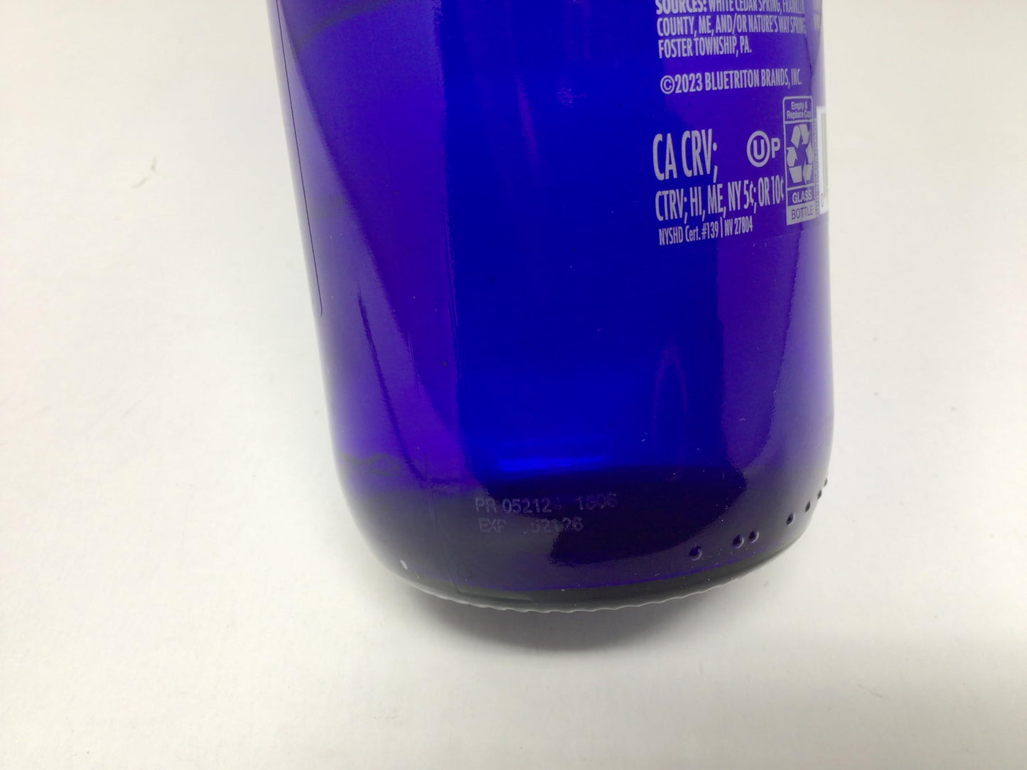HABP GLOBAL Saratoga Still Natural Spring Water, Glass Bottle, 28oz, Pack of 3