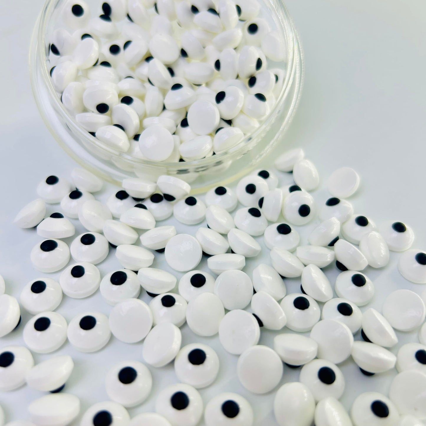 1Cm Eyes Candy Eyeballs, Cake, Cupcake, Cookie And Diy Dessert Toppers 130G/4.6Oz, Edible Halloween Sprinkles For Cake Decoratin