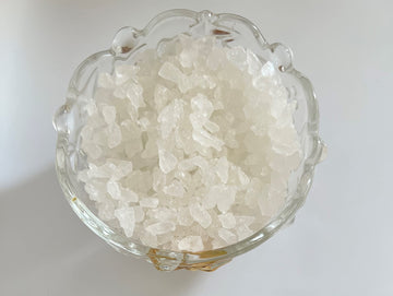 Sweetglob Old Fashioned White Rock Candy Crystals (Gems Rock Sugar Candy (Medium Crystal), 1 Pound)