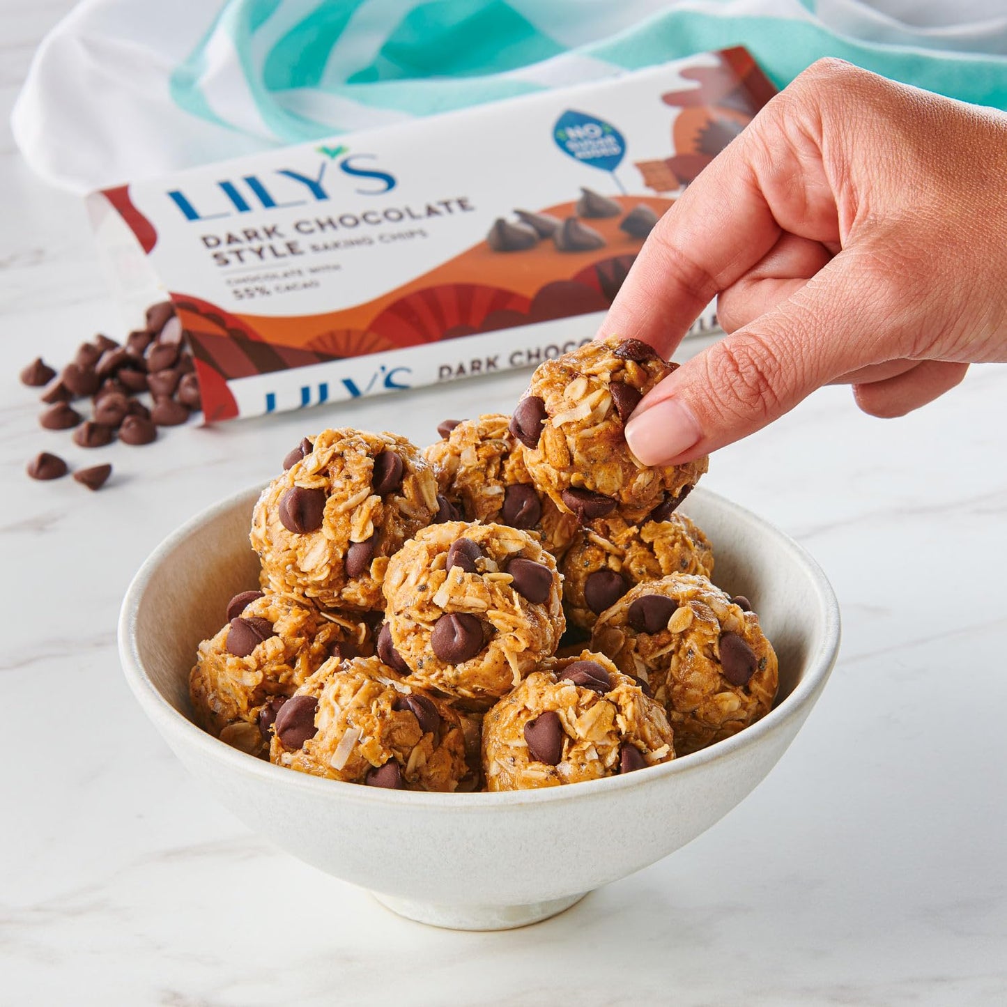 Lily'S No Sugar Added 55% Cocoa Dark Chocolate Baking Chips Laydown Bag, 9 Oz.