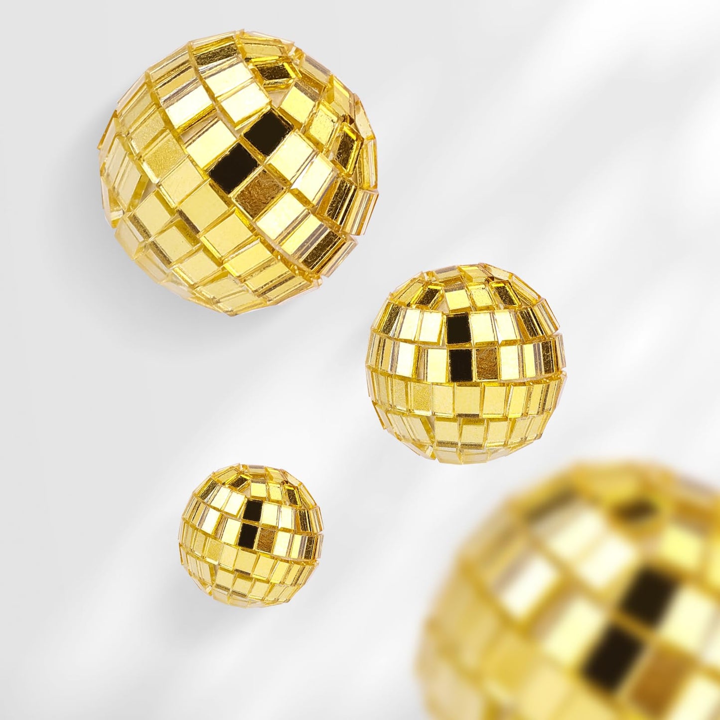 PEUTIER Disco Ball Cupcake Toppers, 30pcs Mini Picks for Cake Decorations, 2.3-4cm, Golden, Model 04098