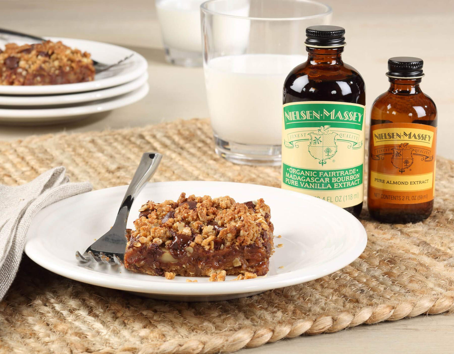 Nielsen-Massey Organic Fairtrade Madagascar spirit-inspired flavor Vanilla Extract, 2 Fl Oz Bottle