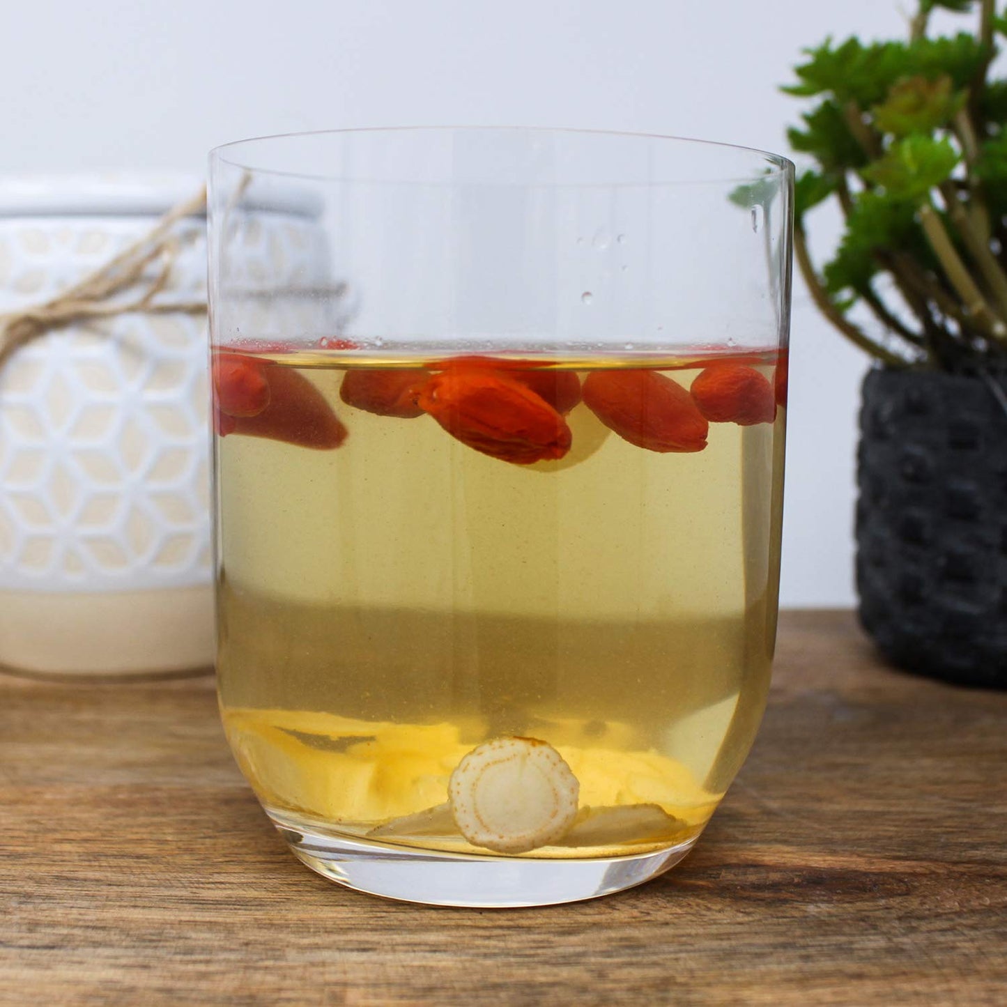 American Ginseng Slices From Wisconsin (Sliced Ginseng Root)Wisconsin Grown!Most People Use It To Make Ginseng Tea! Good For Health! (American Ginseng Slices (Small Round), 4 Boxes Of 1 Pound)