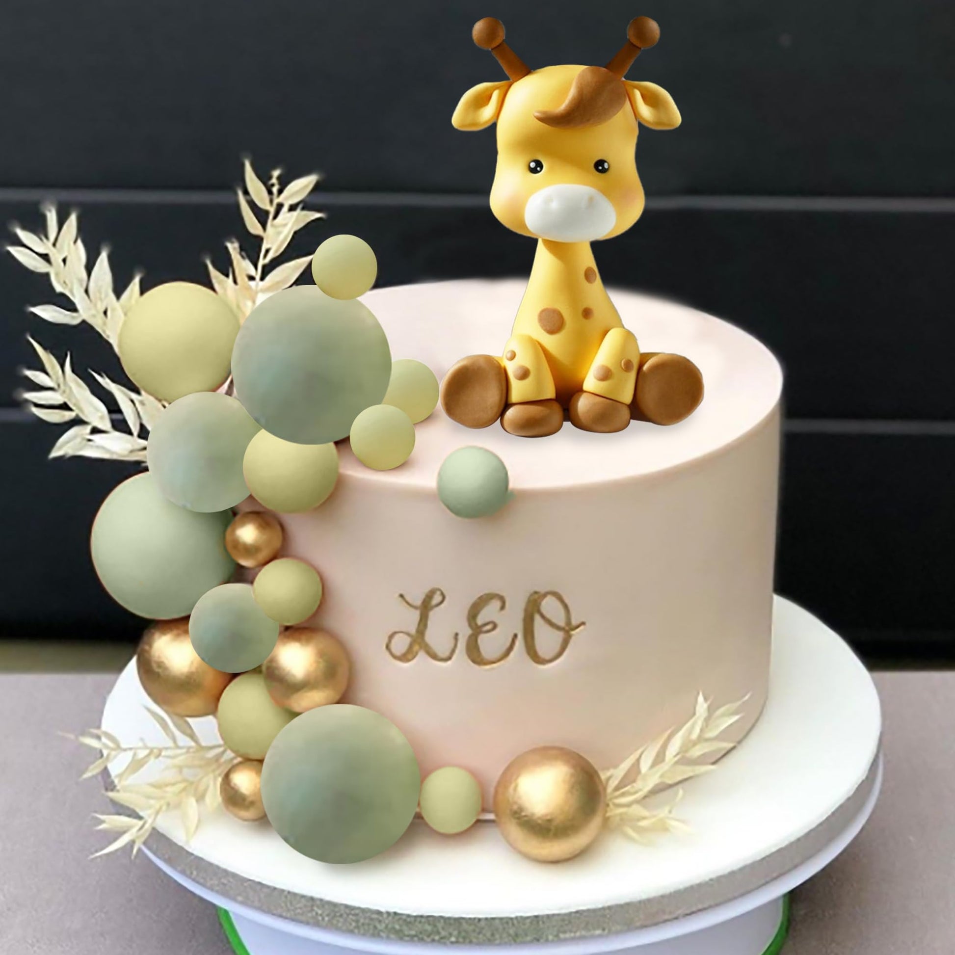 DRWATE Giraffe Cake Topper - Clay Material, Wild Animals Theme, Yellow & Green Accents