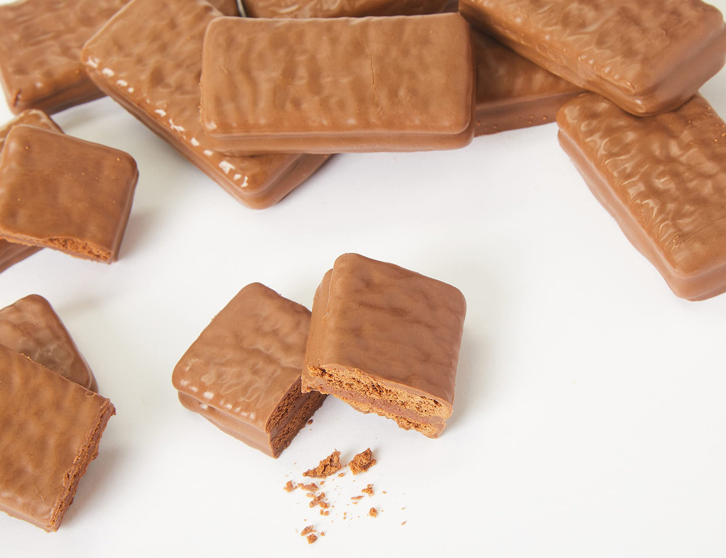 Arnott's Tim Tam Original Chocolate Biscuit 200g - Irresistibly Delicious Treat for Chocolate Lovers