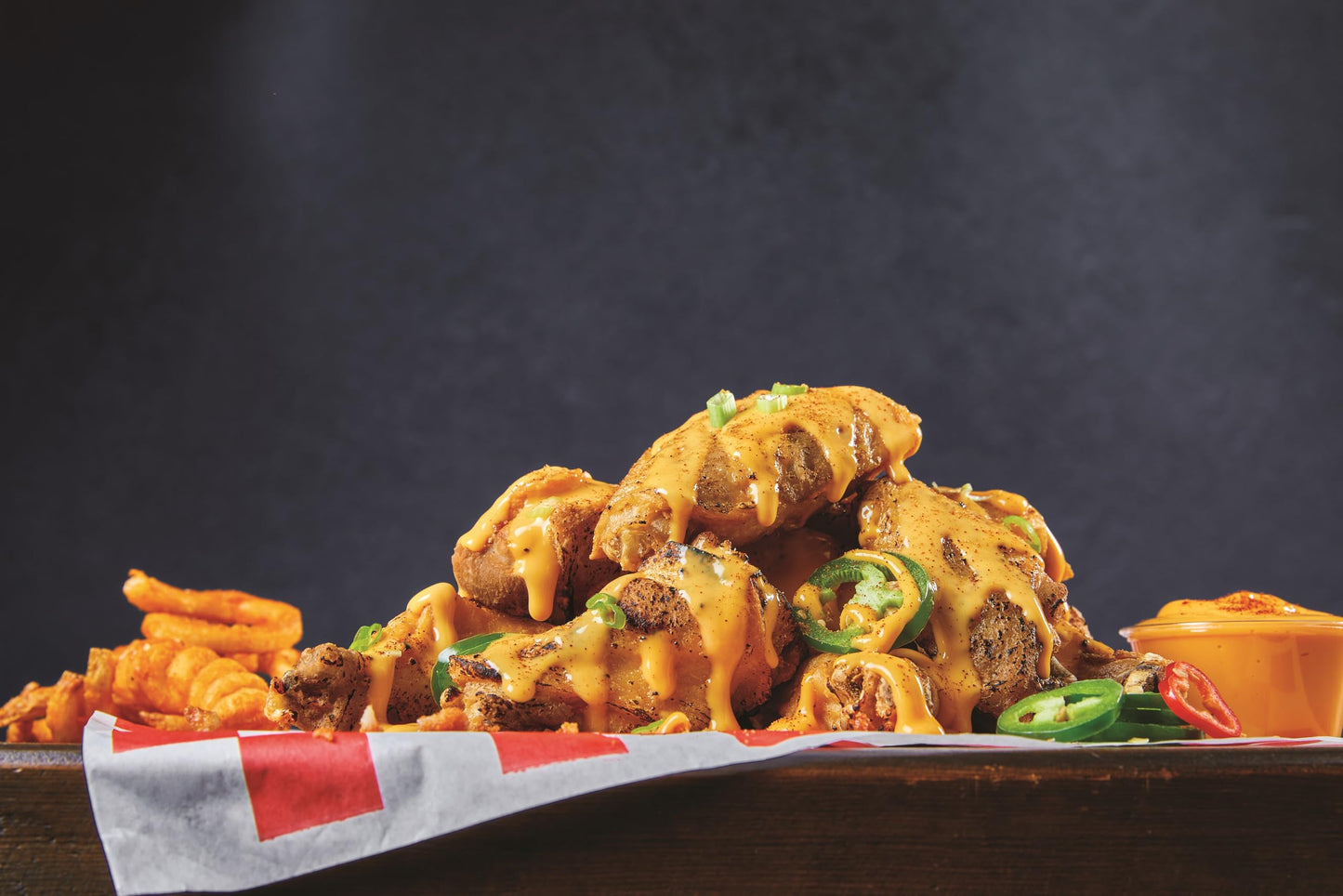 Chef-mate Spicy Nacho Cheese Sauce, Jalapeno Queso, Canned Food, 6 lb 10 oz (#10 Can)