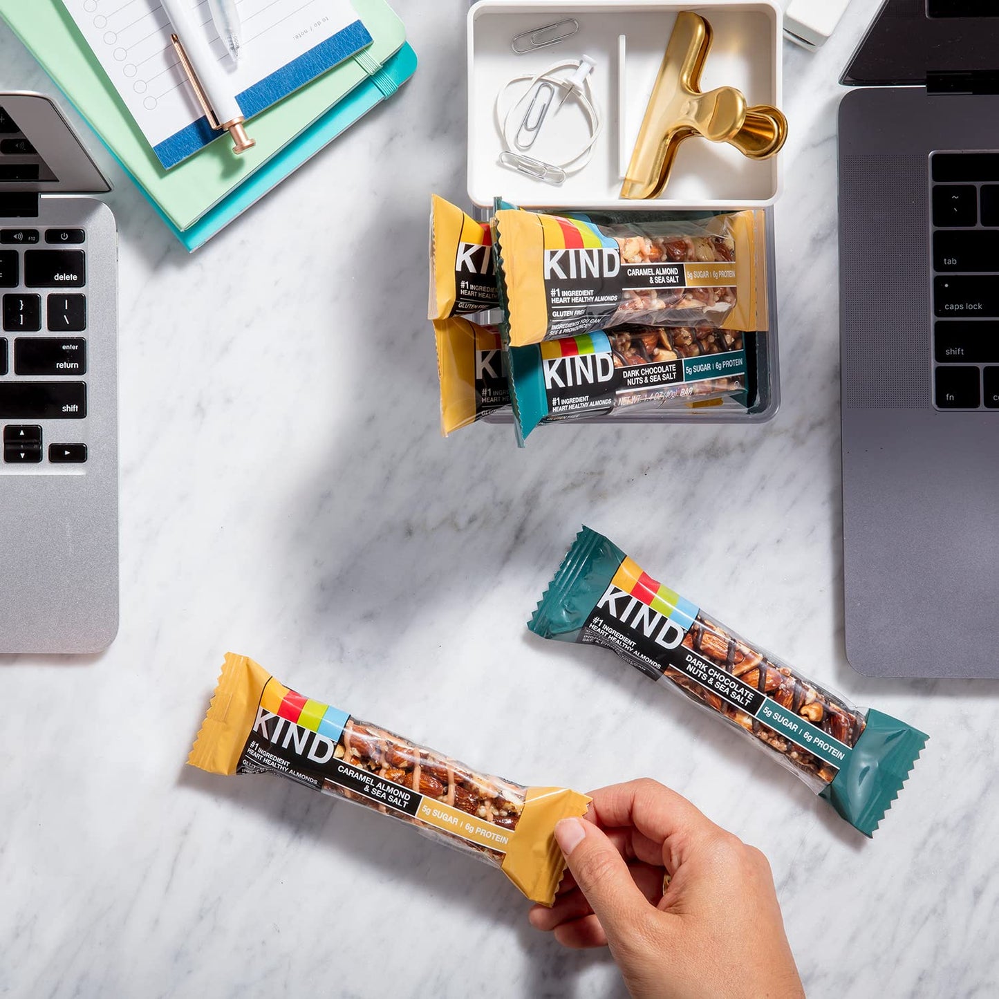 Kind Nut Bars Favorites Variety Count, 1.4 Ounce, 12 Count, Dark Chocolate Nuts And Sea Salt, Peanut Butter Dark Chocolate, Cara
