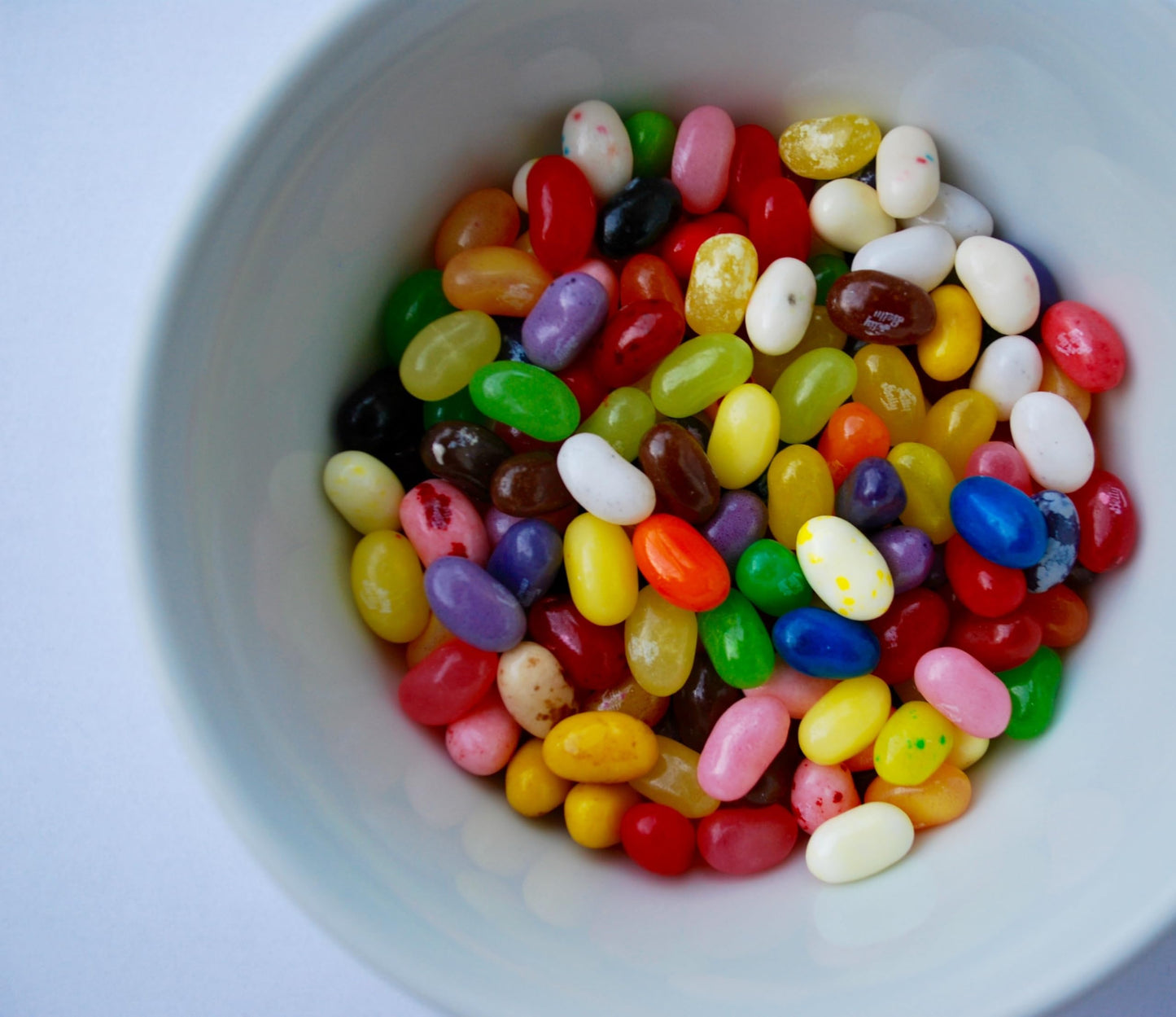 25 Mini Packs Jelly Belly Jelly Beans, Gift Of Assorted Flavors .35-Oz Fun Size (Individually Bagged For Stocking Stuffers, East