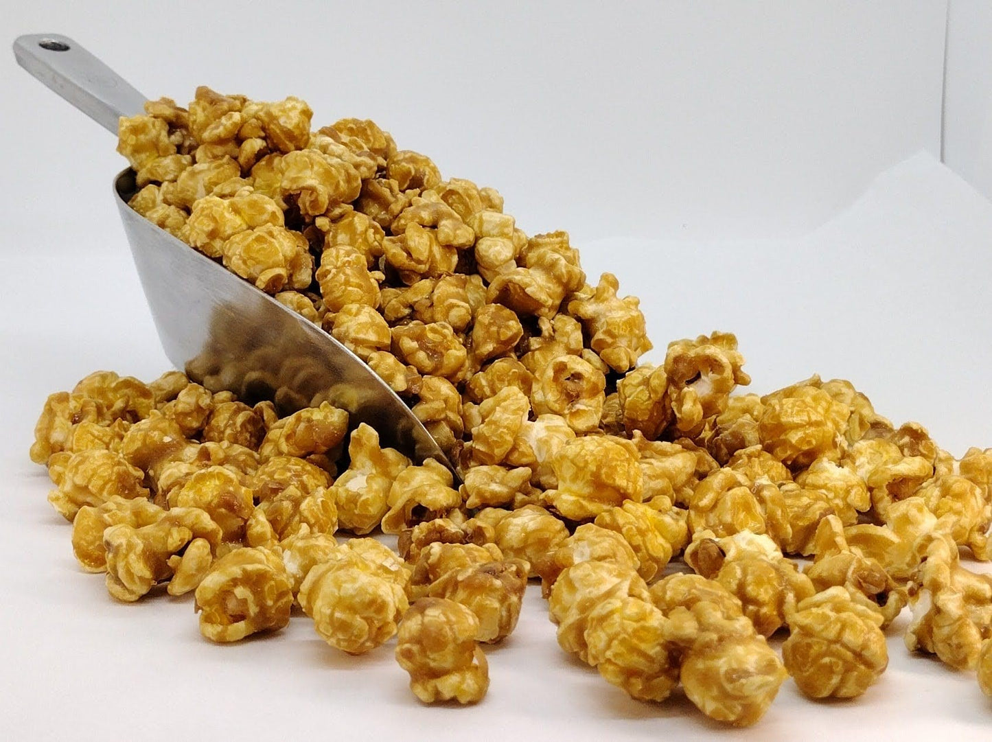 Ren  Es Caramel Crunch Gourmet Popcorn - Rich Brown Sugar, Wisconsin Butter- An Indulgent, Crispy, Sweet Popped Fresh, Handmade