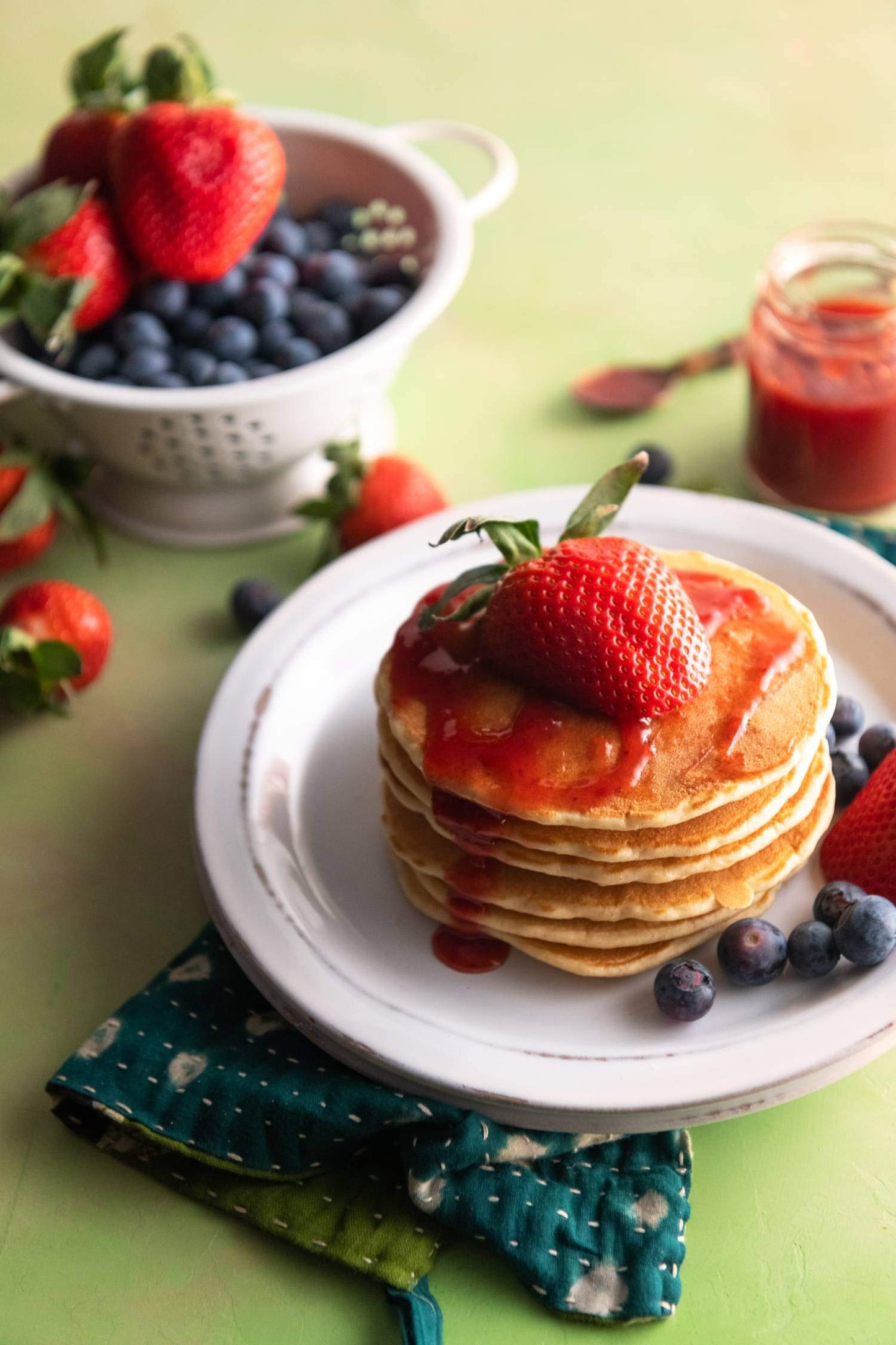 Bobs Red Mill, Pancake Waffle Mix Buttermilk, 24 Ounce