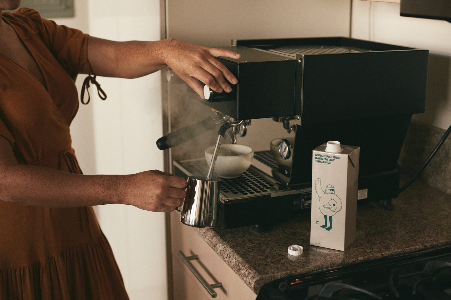 Minor Figures - Oat Milk, Barista Original, 32 Fl oz x 6 Cartons, Dairy Free & Vegan, No Added Sugar, Long Shelf Life