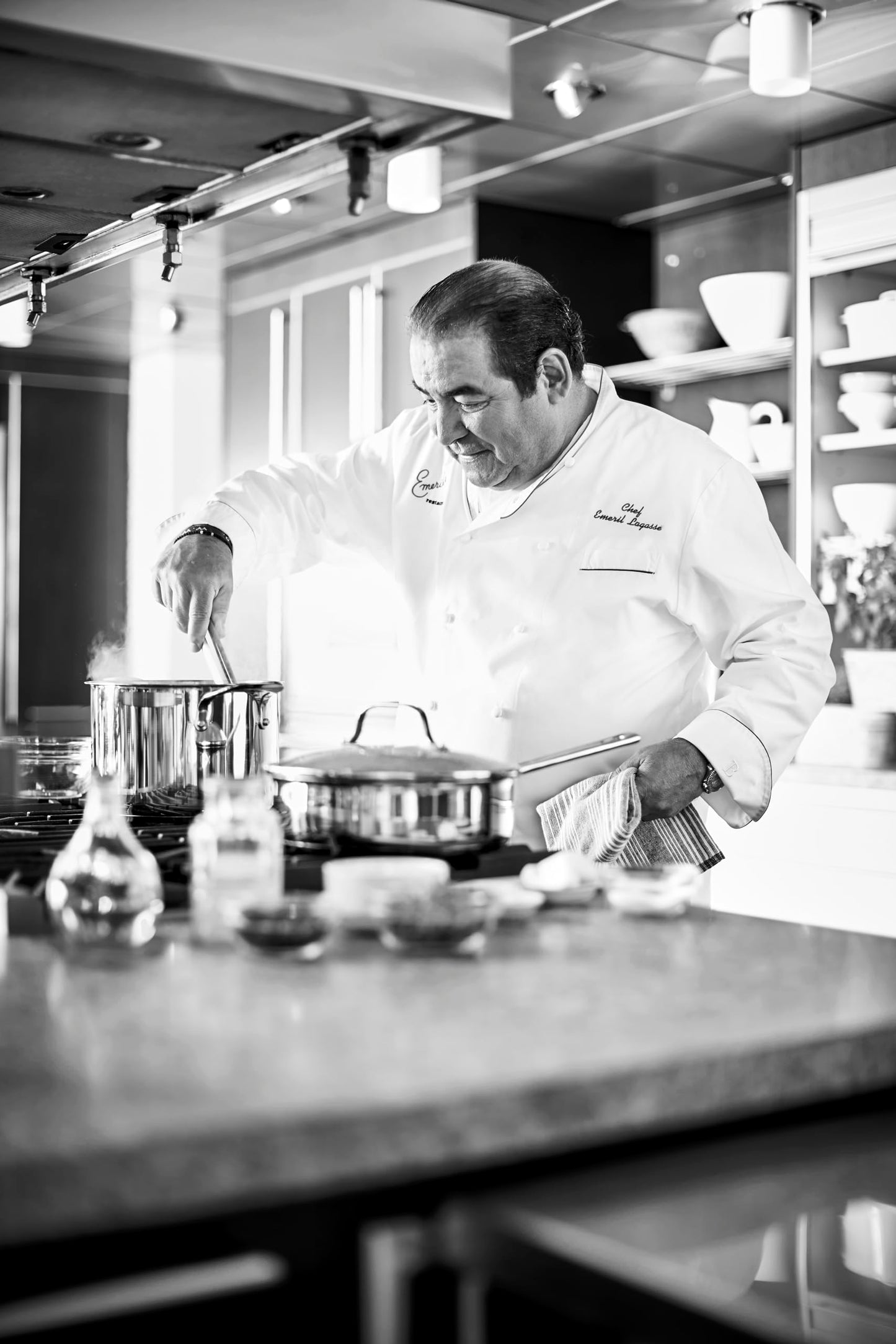 Emeril Lagasse Pasta Sauce - 25 Oz Jar Marinara Gourmet Sauces: Best For Homemade Pasta, Spaghetti, Pizza & More - Enhanced, Bold & Flavorful