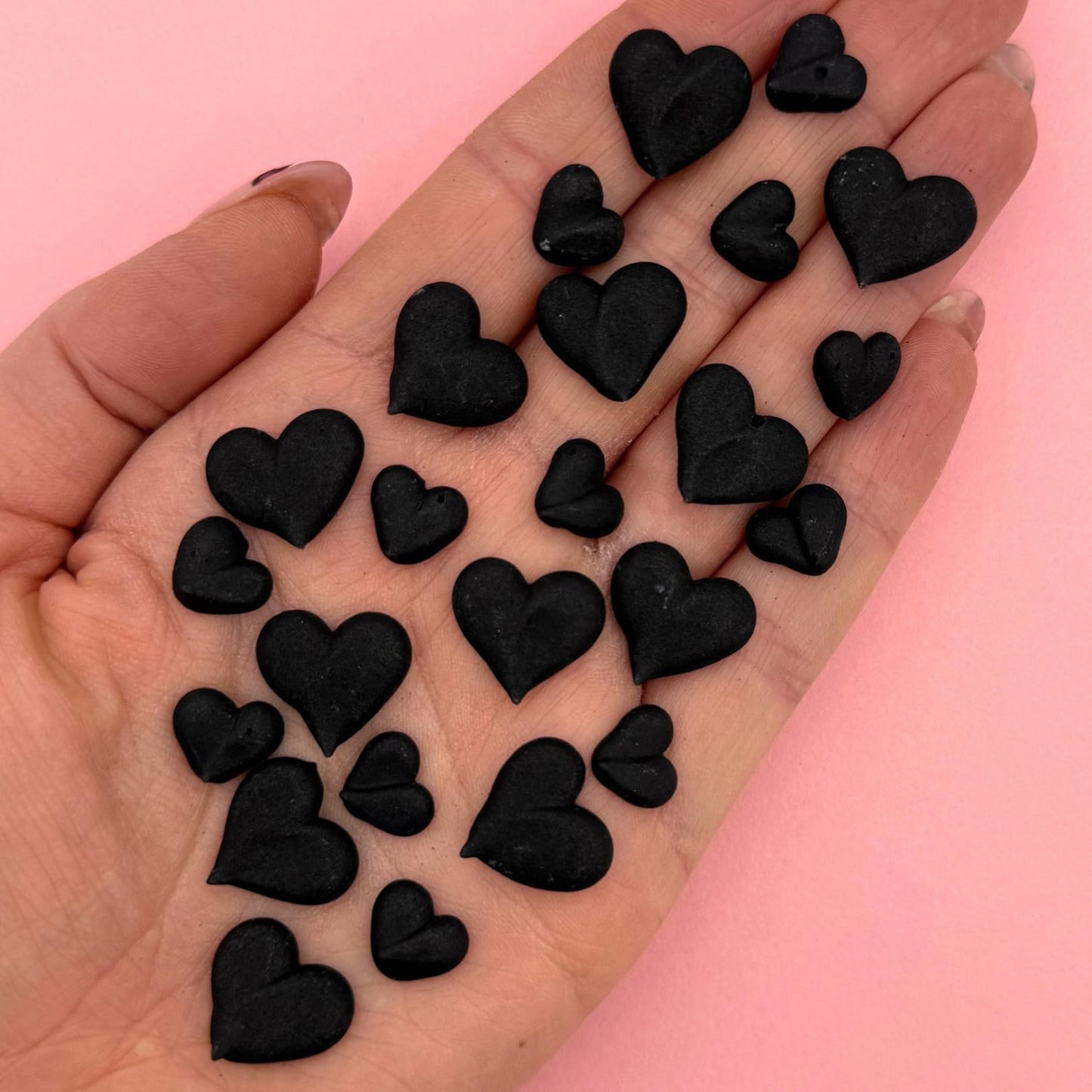 24 Black Icing Heasrts by Simply Sucr   (24 Black Hearts)