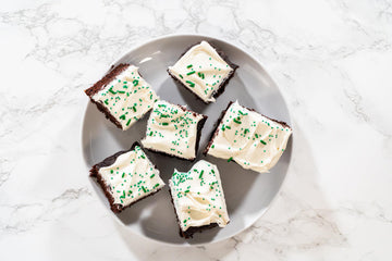 Bakerpan Green Nonpareils Sprinkles - 7 Ounces Green Sprinkles For Cake Decorating, Edible Nonpareils For Cupcakes, Ice Cream (M