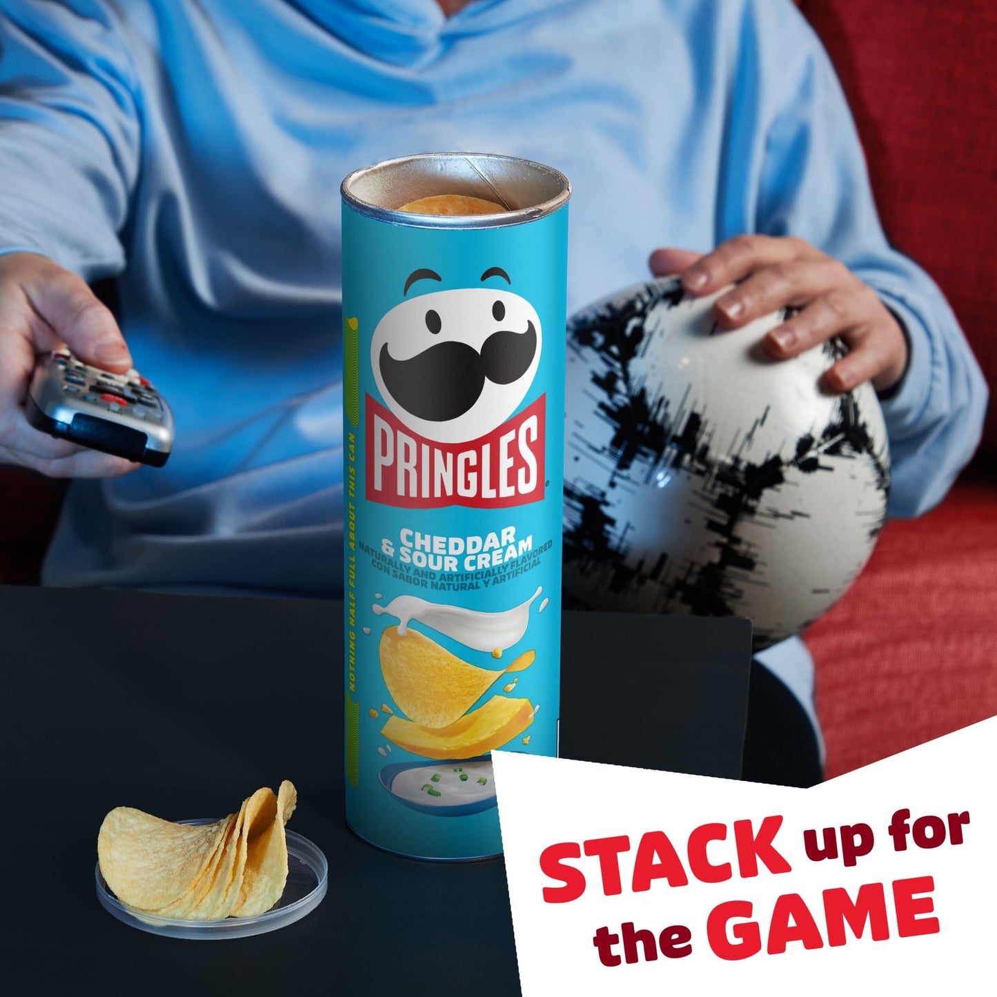 Pringles Cheddar & Sour Cream Potato Crisps, 158 G, Ligth Blue, Medium (3800013895)