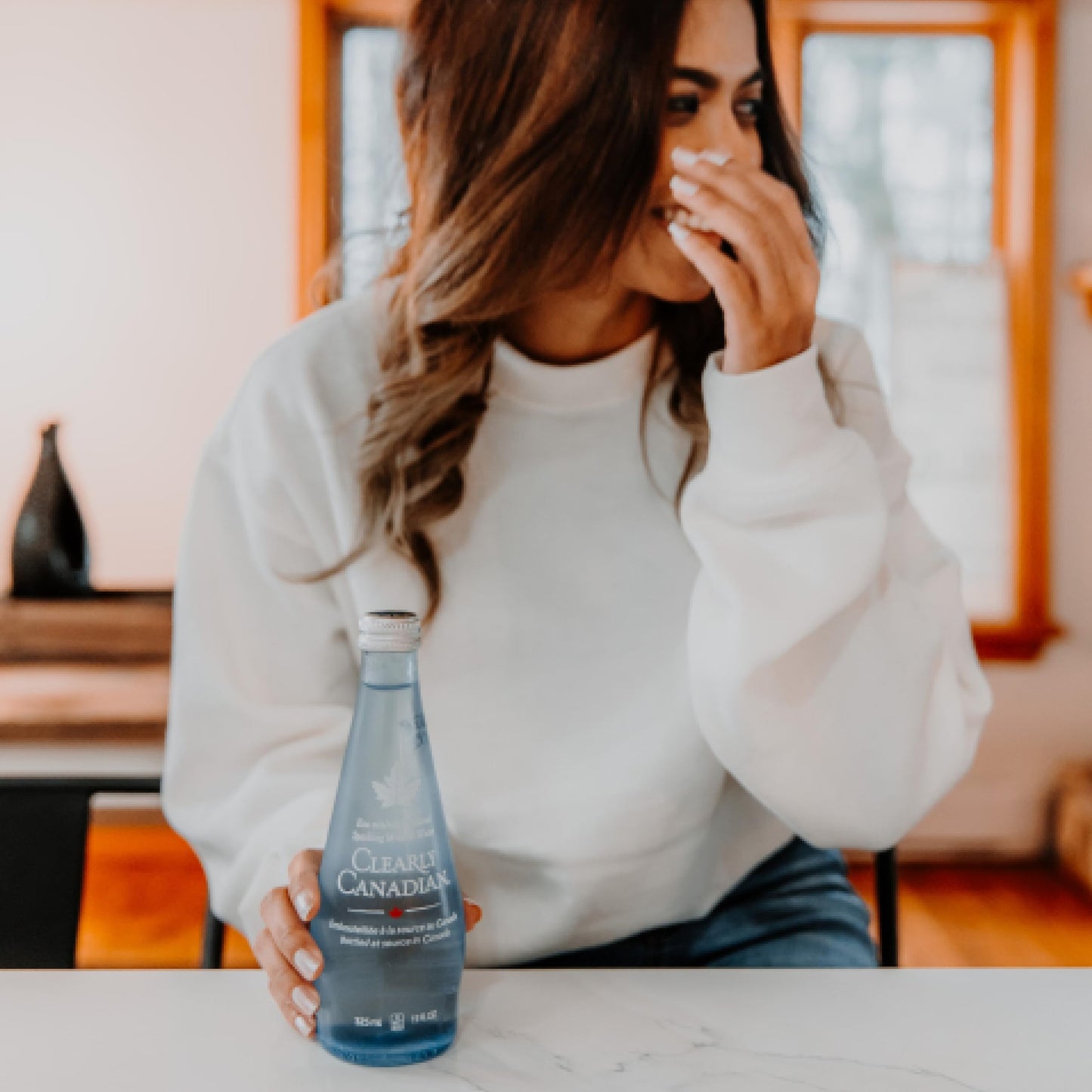 Clearly Canadian Clearly Sparkling Spring Water Beverage, Natural & Carbonated Seltzer Water, 1 Case (12 Bottles X 325Ml)