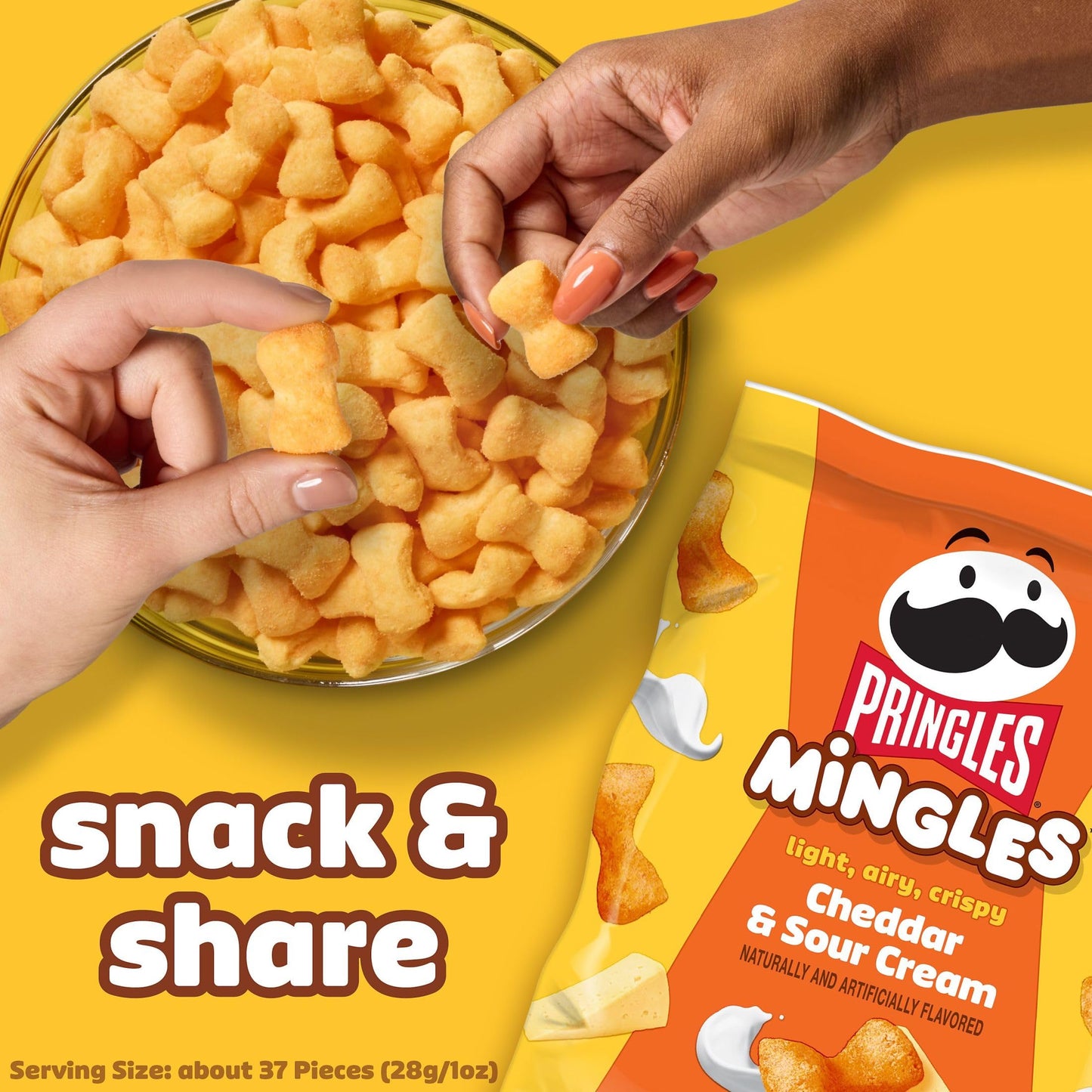 Pringles Mingles Puffed Snacks, Cheddar and Sour Cream, Cheese Puffs, Salty Snacks (6 Bags)