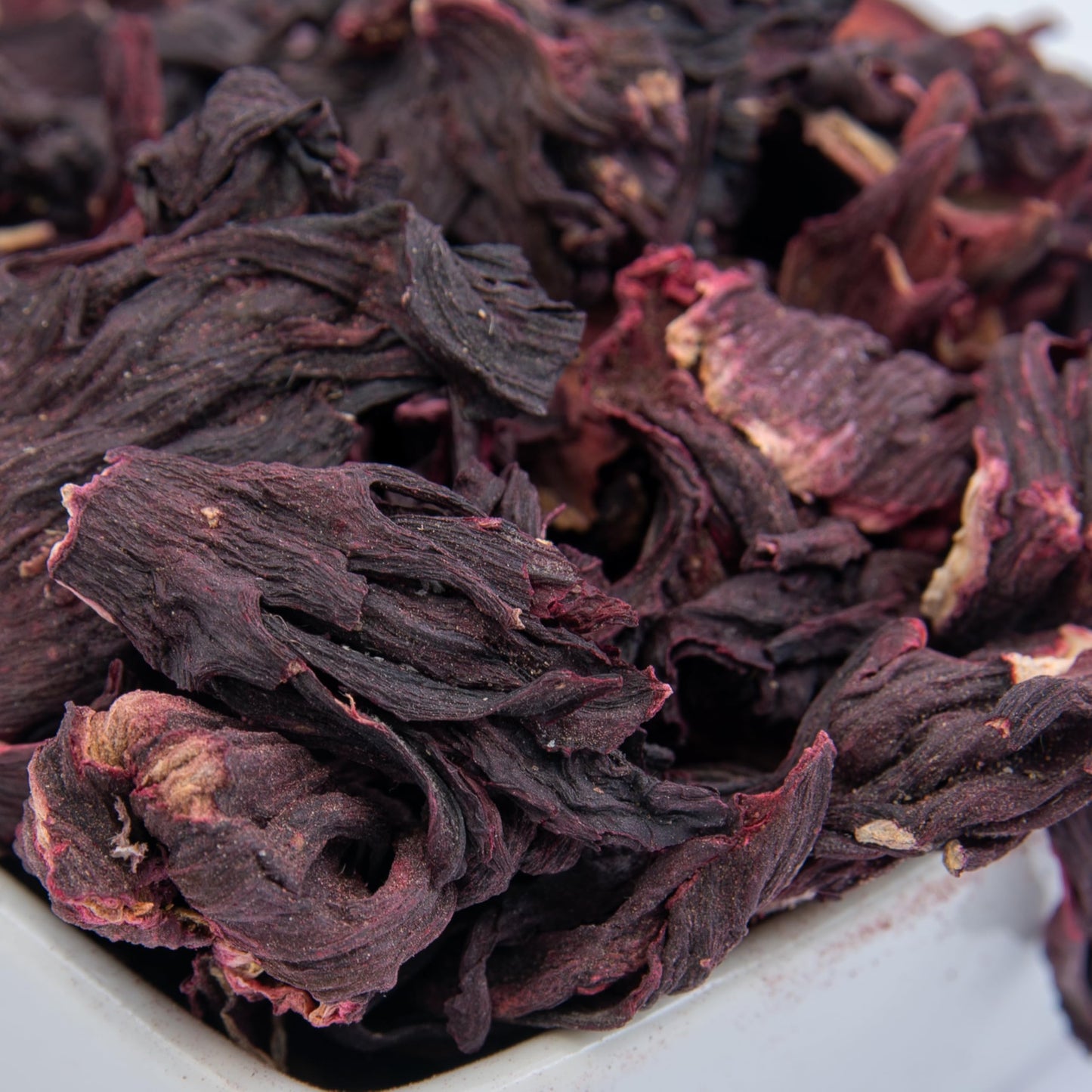 2 lbs Hibiscus Flowers - Flor de Jamaica Bag  Dried Hibiscus Bulk Flowers - Ideal for Juices  infusions and hibiscus flower teas - Despensa Colombiana