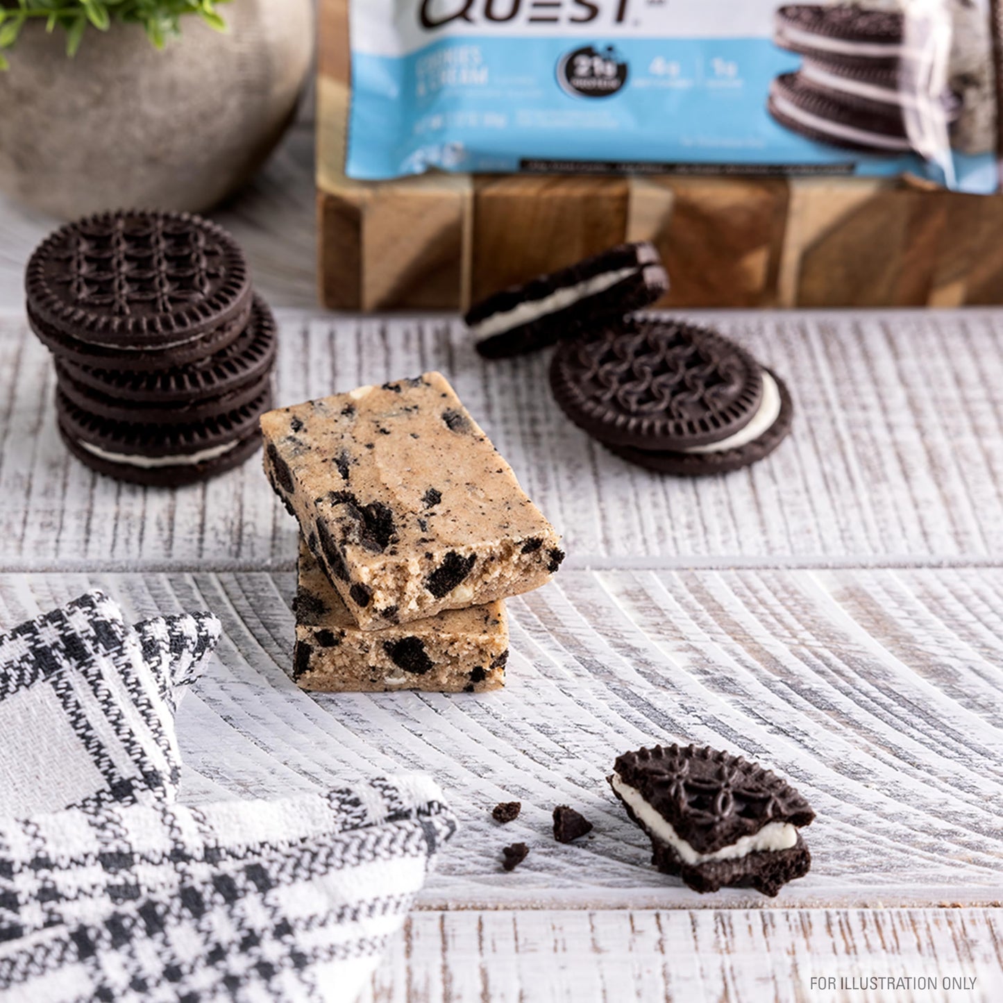 Quest Nutrition Cookies & Cream Protein Bars, 21G Protein, 4G Net Carbs, 1G Sugar, High Fiber, Gluten Free, Keto Friendly, 4 Count