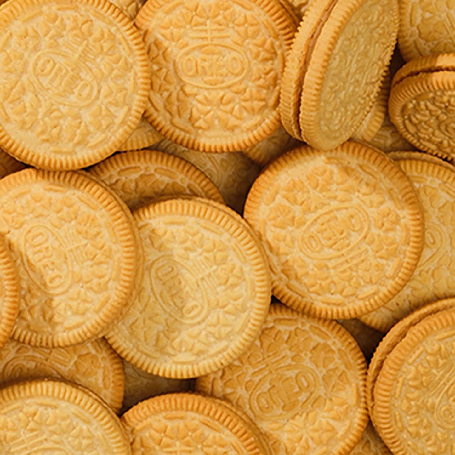 Oreo Golden Sandwich Cookies, Family Size, 18.12 Oz