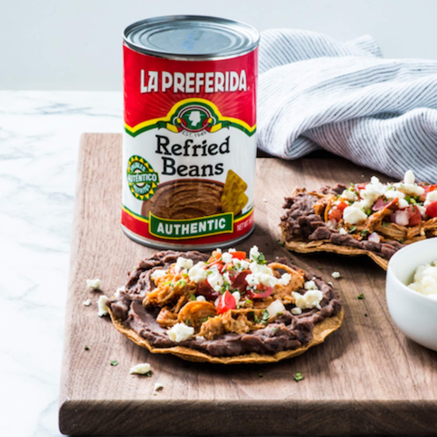 La Preferida Authentic Refried Pinto Beans - Homemade taste of traditional creamy frijoles refritos. 4 simple ingredient, 16 oz