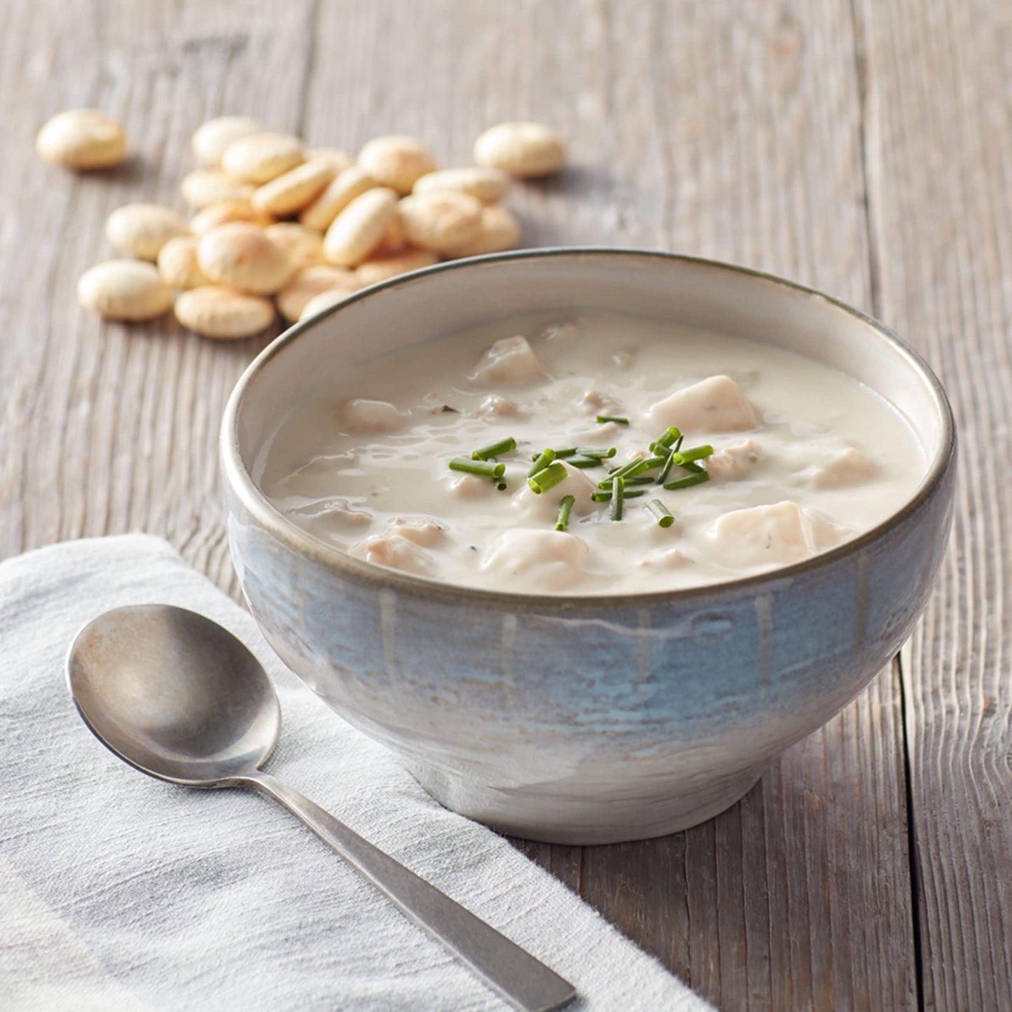 Progresso New England Clam Chowder Soup, Traditional Canned Soup, Gluten Free, 18.5 oz (Pack of 12)