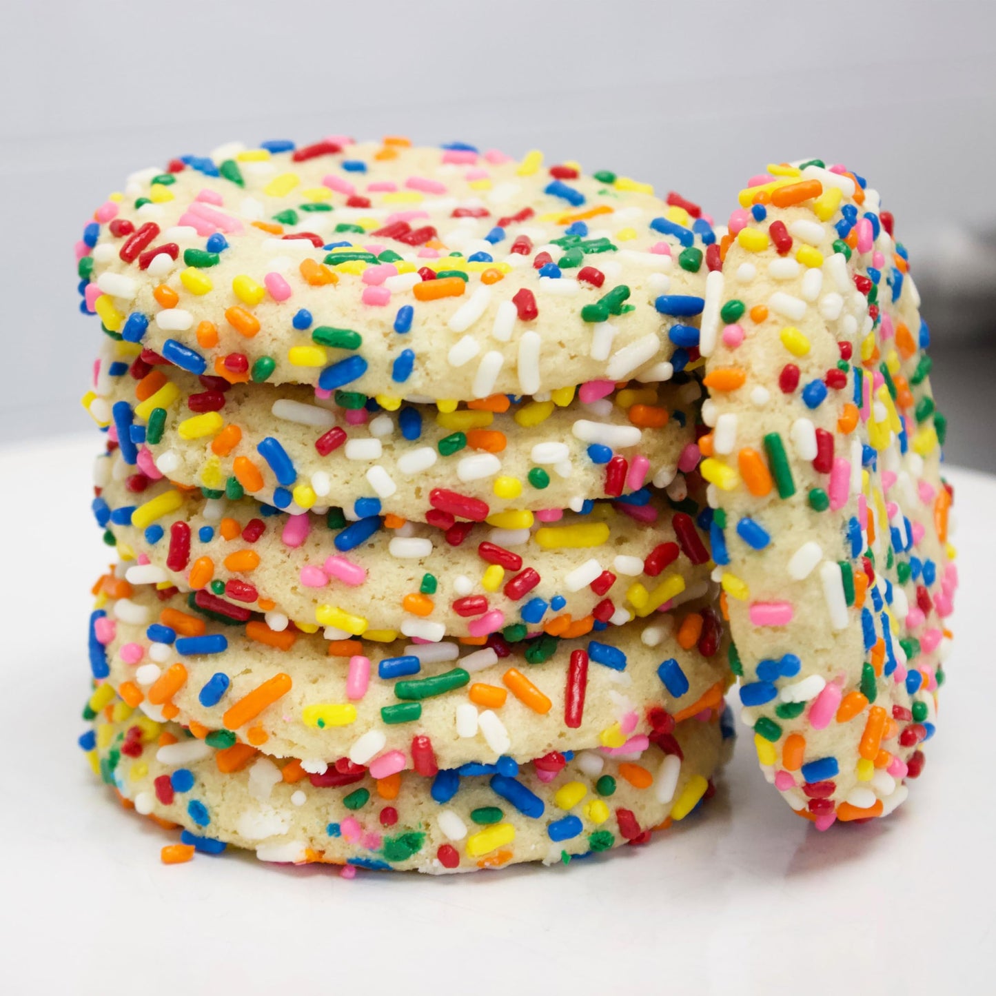 Yupik Rainbow Sprinkles, 2.2 Lb, Low In Sugar, Cholesterol-Free, Sodium-Free, Kosher, Dessert Topping