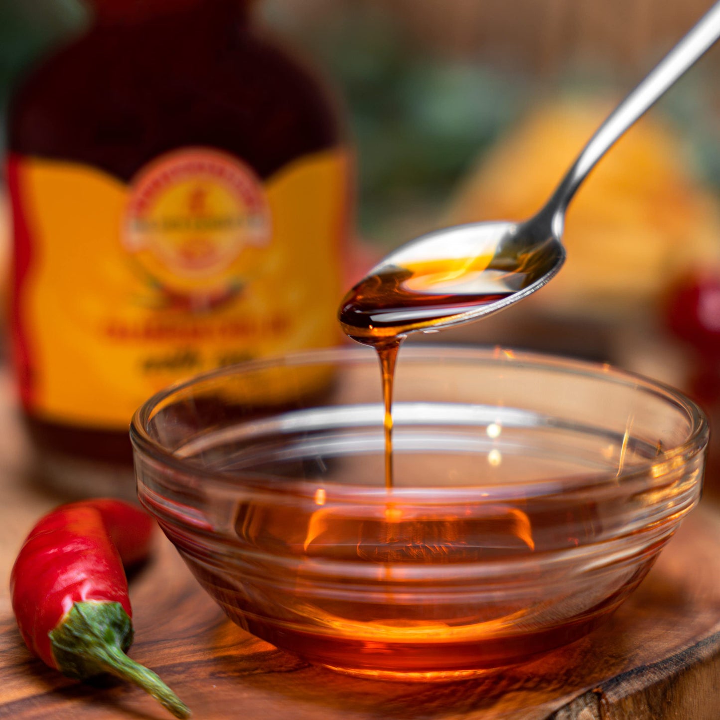 Tuttocalabria, Calabrian Chili Pepper Infused Oil, Calabrian Peppers Infused With 100% Extra Virgin Olive Oil, 200 Ml 6.7 Oz