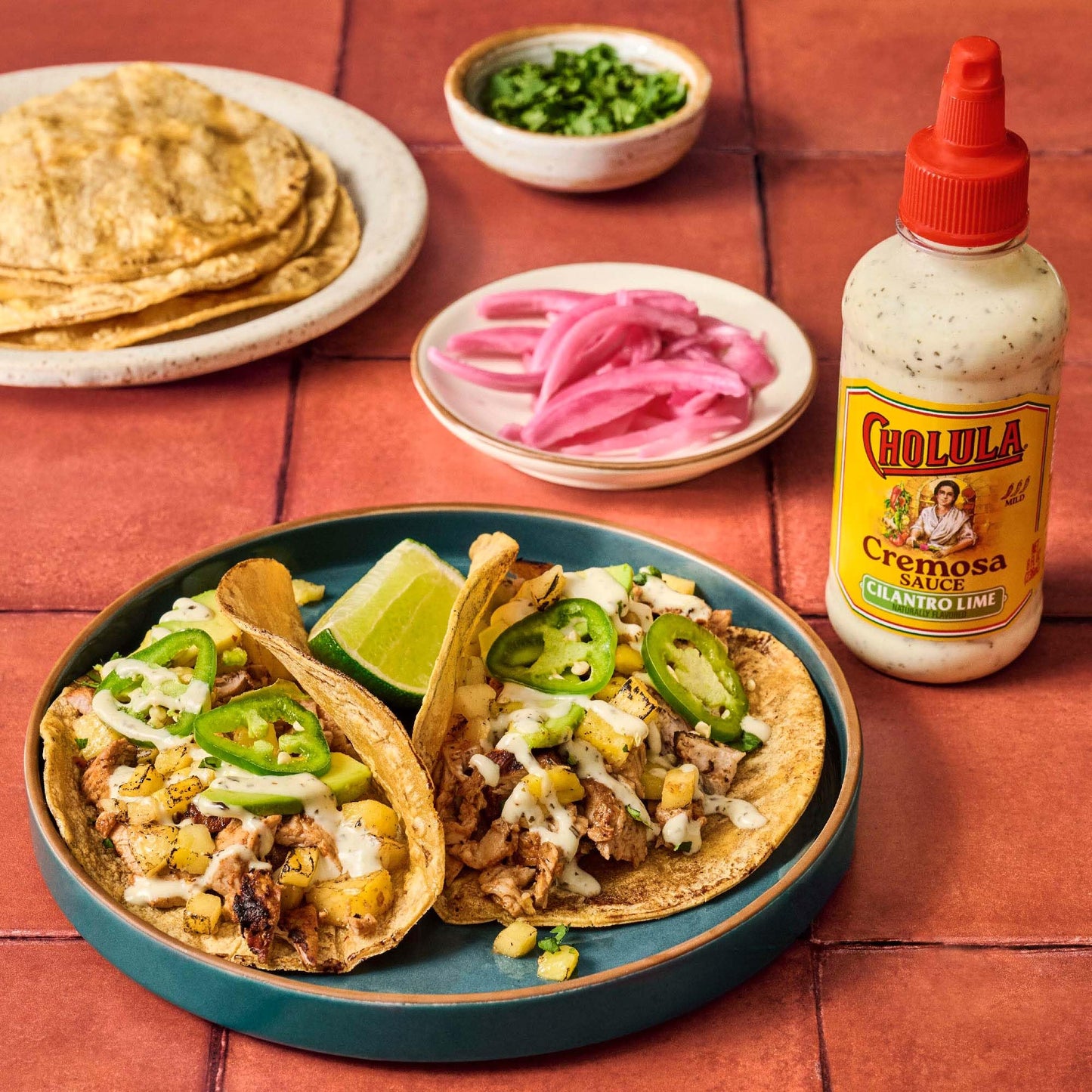 Cholula Cremosa Sauce, Cilantro Lime, Mild Heat, Creamy Squeezable Topping For Tacos, Enchiladas, Soup, Tostadas, Eggs And More,