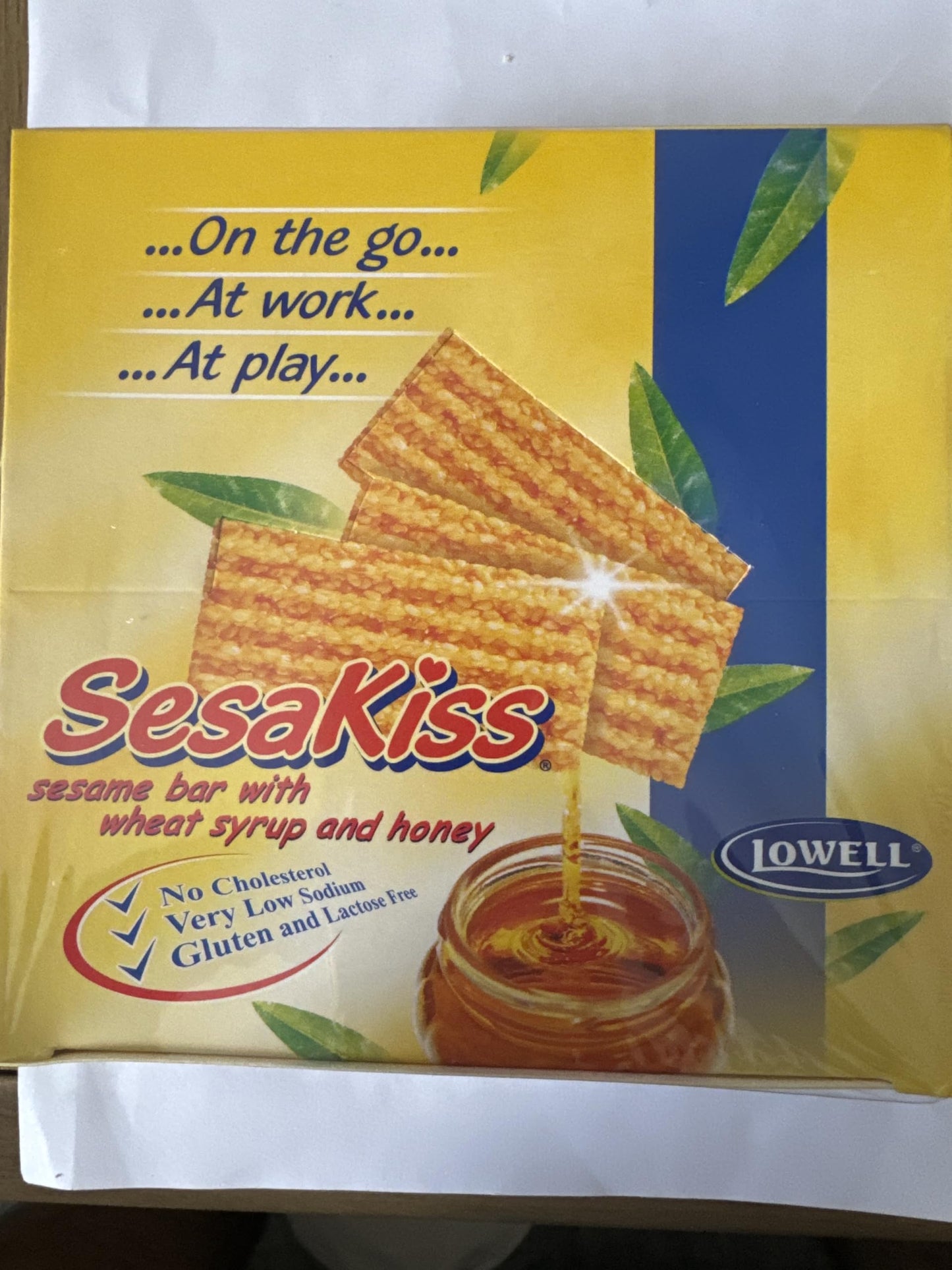 Lowell SESAKISS SESAME BAR HONEY 24x30g. Product of Poland.